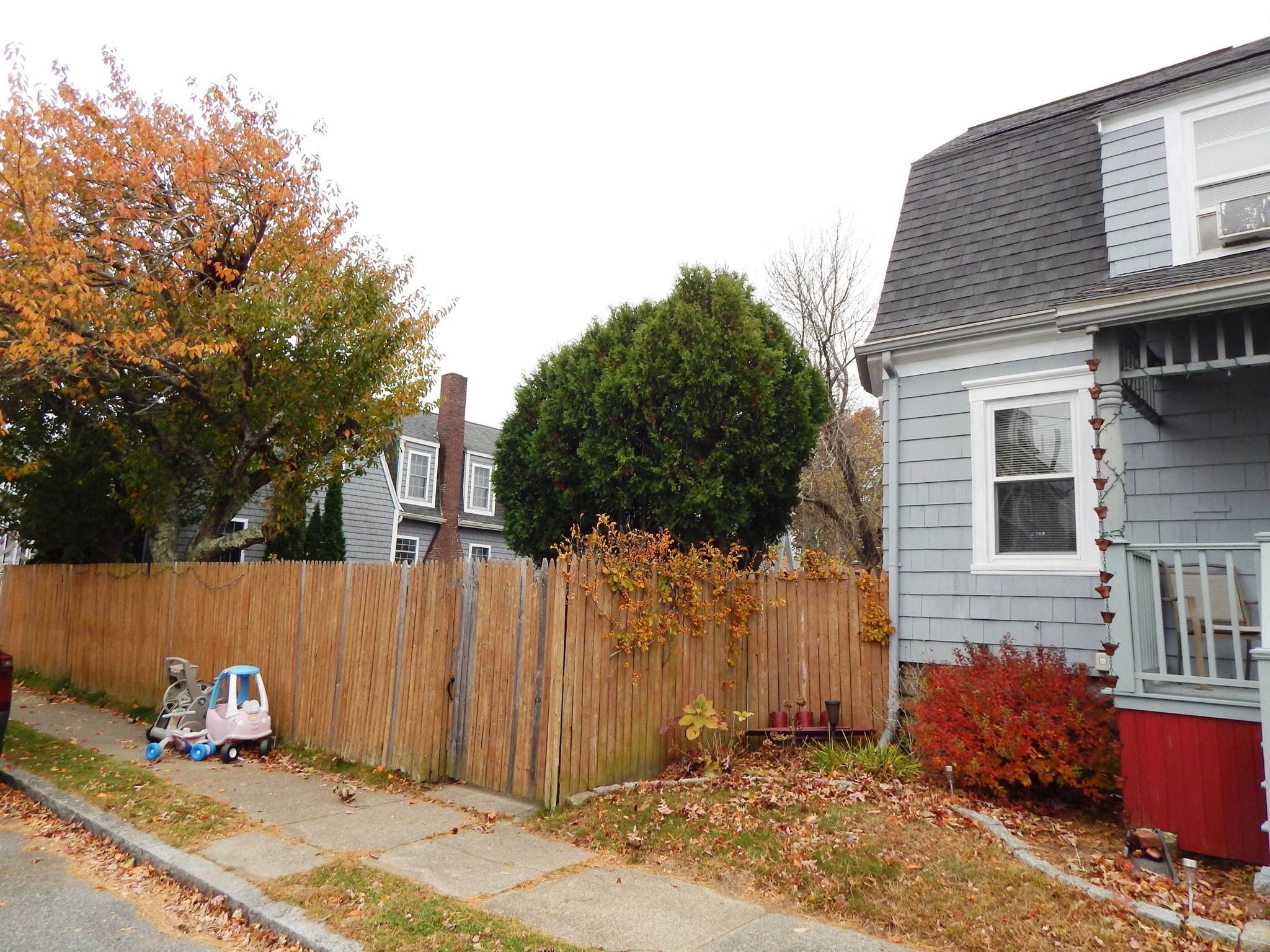 35 Jenny Lind St, New Bedford, MA 02740 - Image 25