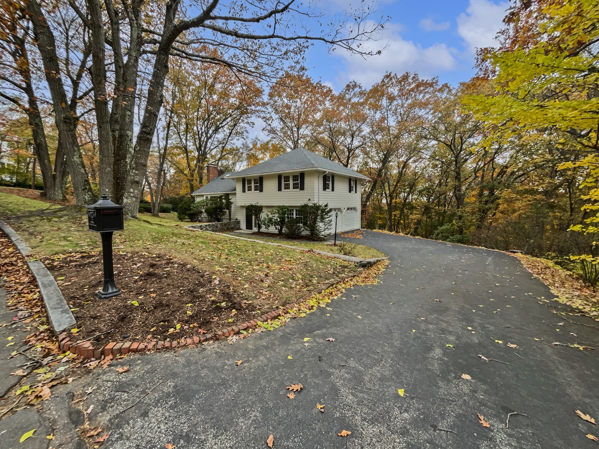 26 Berkshire Dr, Winchester, MA 01890 - Image 7