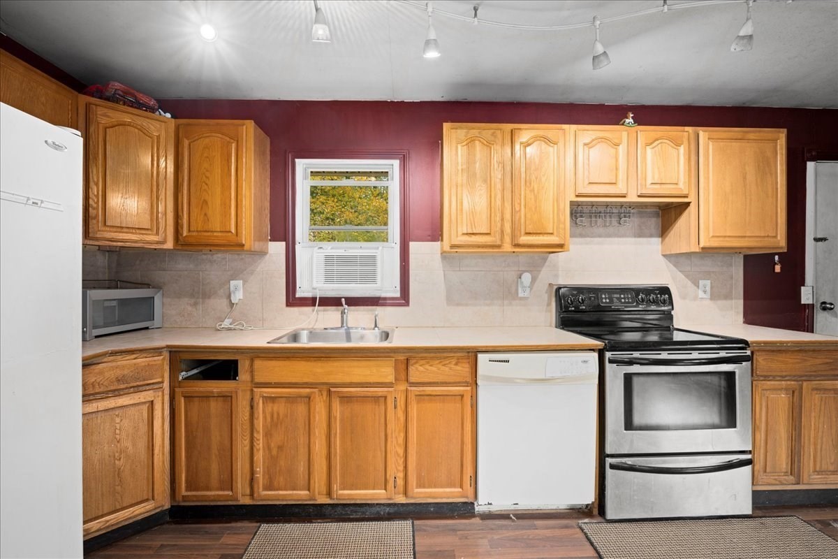 2 Sunset Ln, Spencer, MA 01562 - Image 24