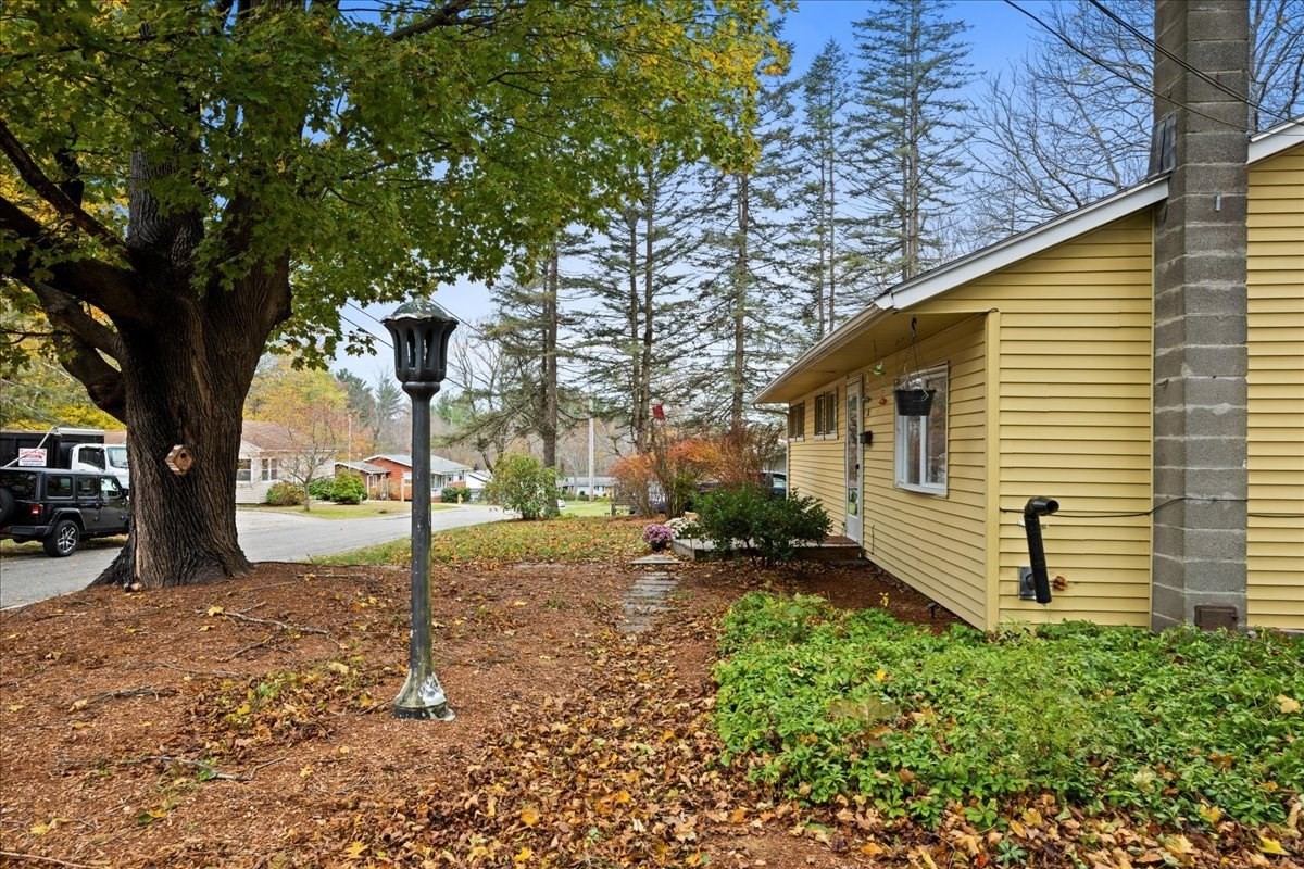 2 Sunset Ln, Spencer, MA 01562 - Image 8