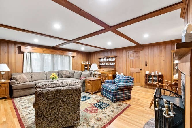 115 Quinn Rd, Lynn, MA 01904 - Image 13