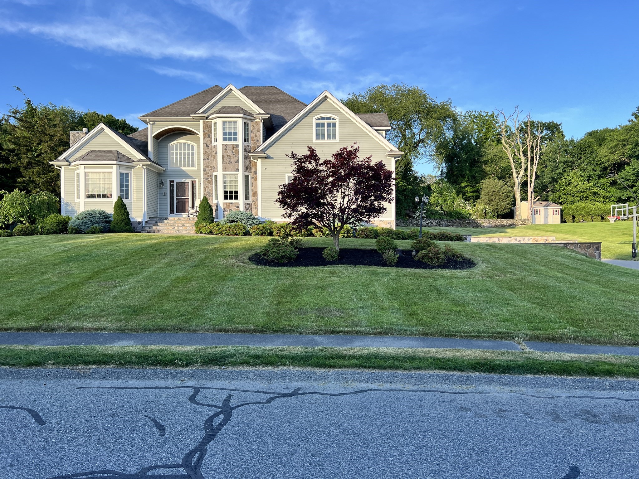 34 Base Lodge Ln, Swansea, MA 02777