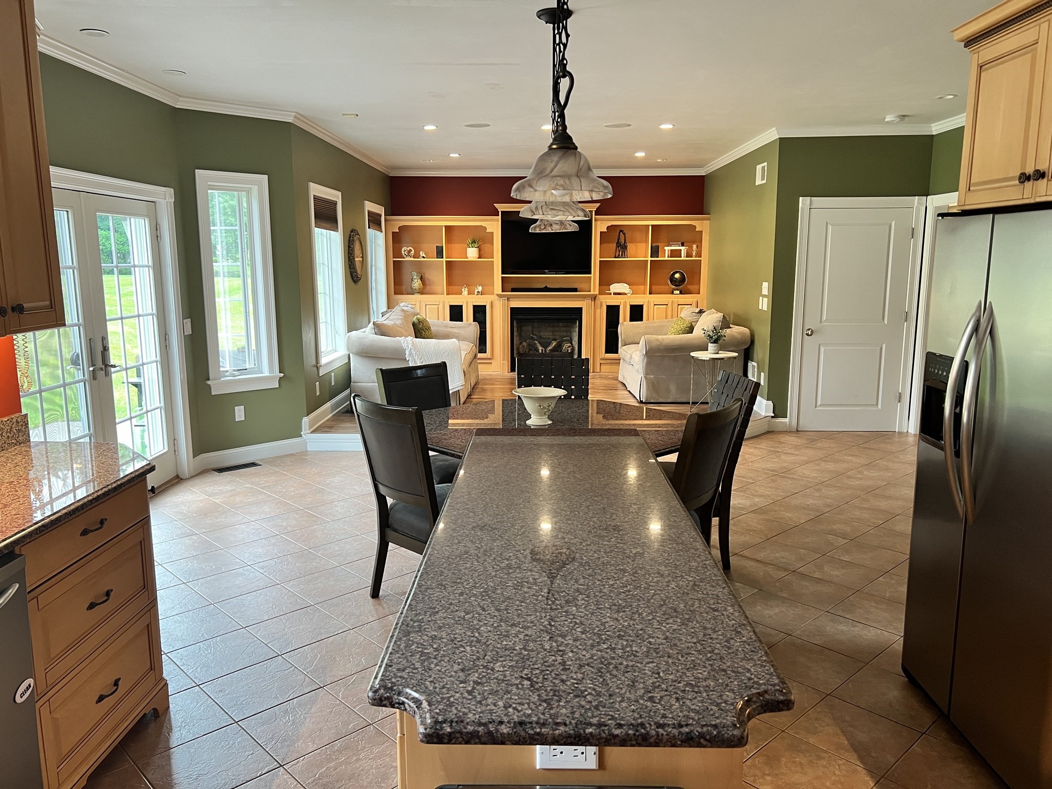 34 Base Lodge Ln, Swansea, MA 02777 - Image 4