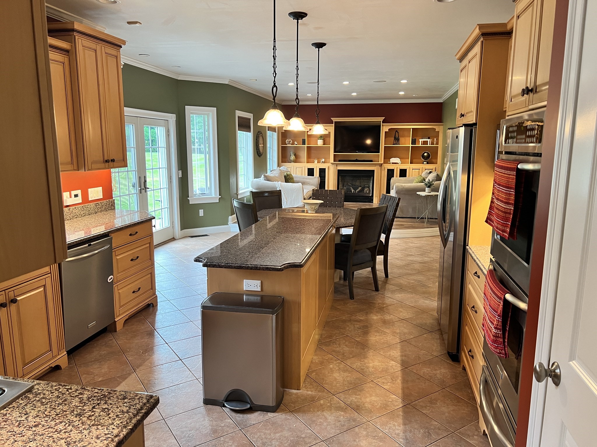 34 Base Lodge Ln, Swansea, MA 02777 - Image 6