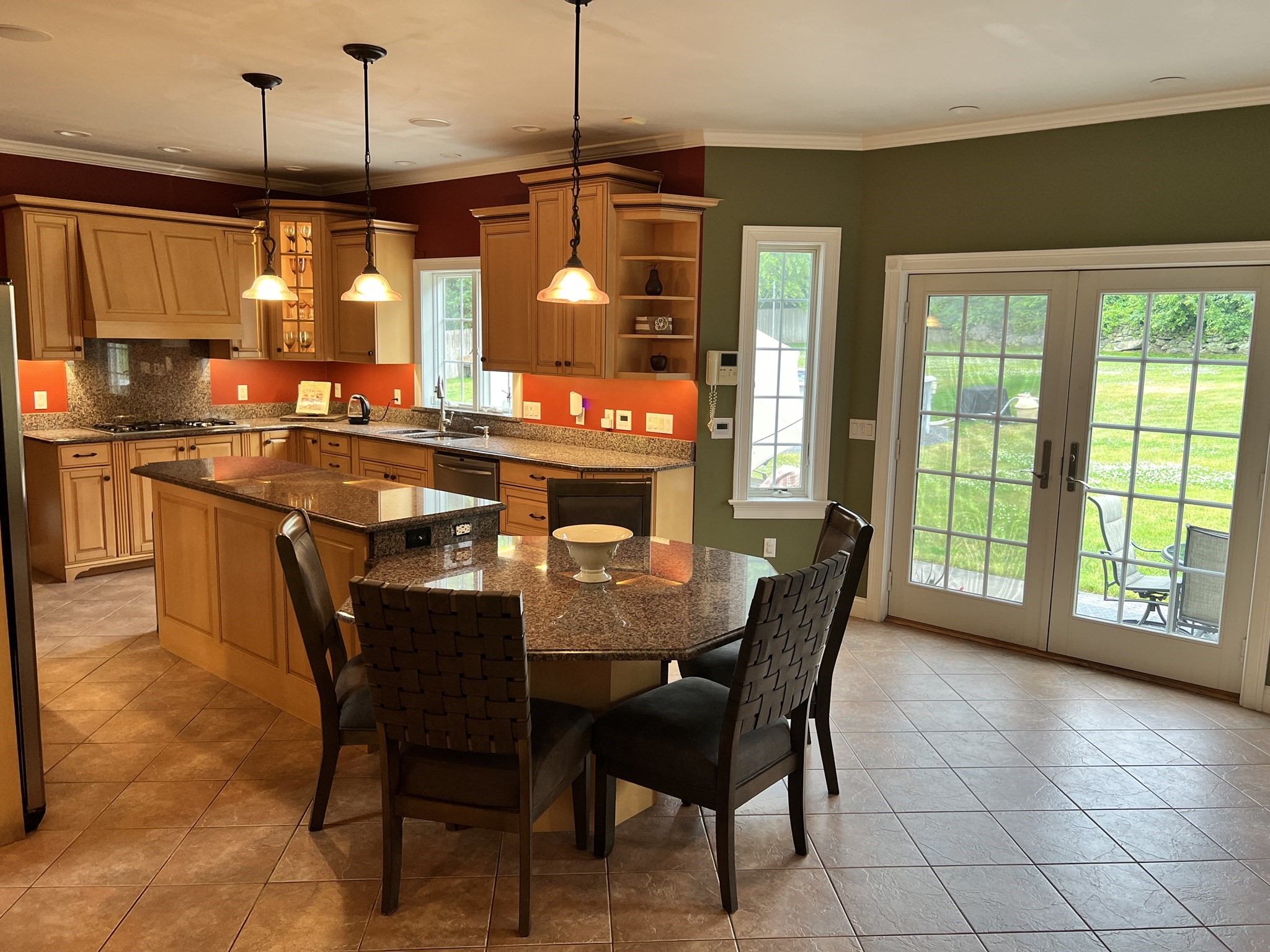 34 Base Lodge Ln, Swansea, MA 02777 - Image 8