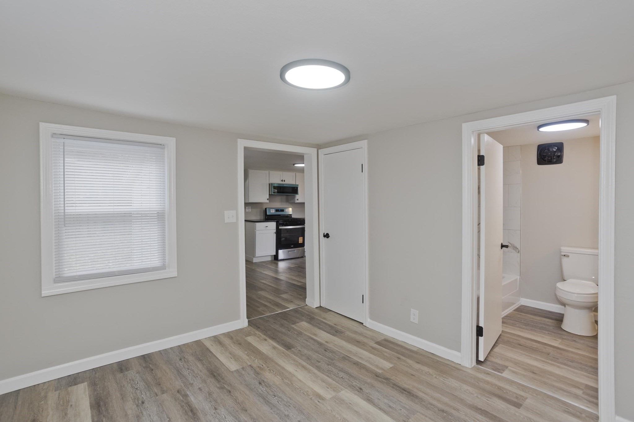 151 Littleton St, Springfield, MA 01104 - Image 13