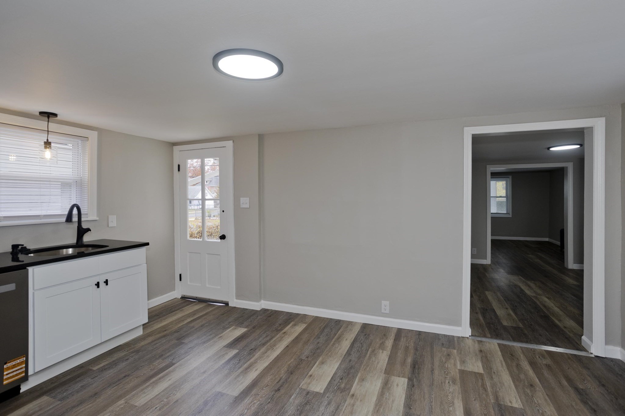 151 Littleton St, Springfield, MA 01104 - Image 29