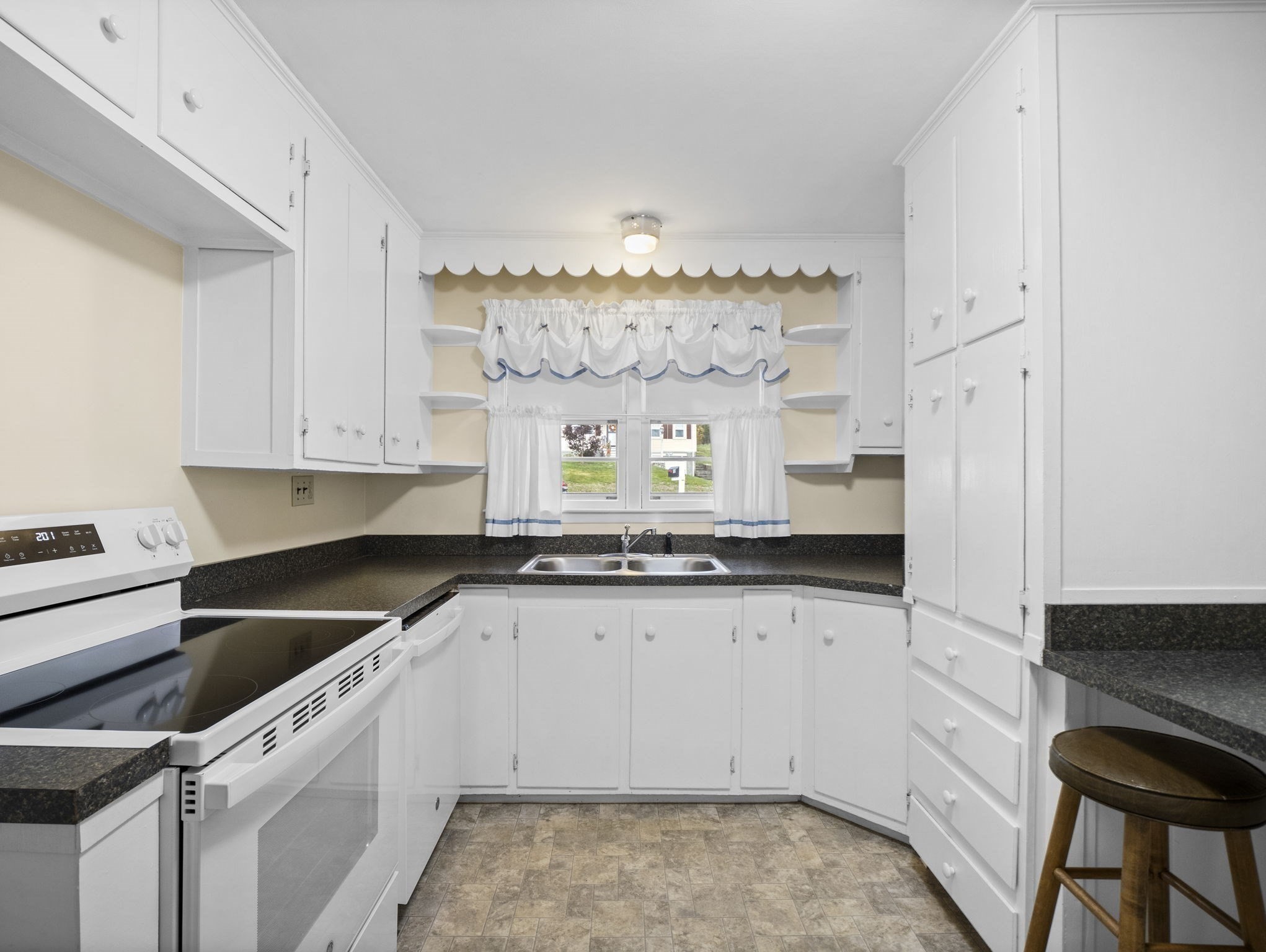 132 West Main Street, Northborough, MA 01532 - Image 7