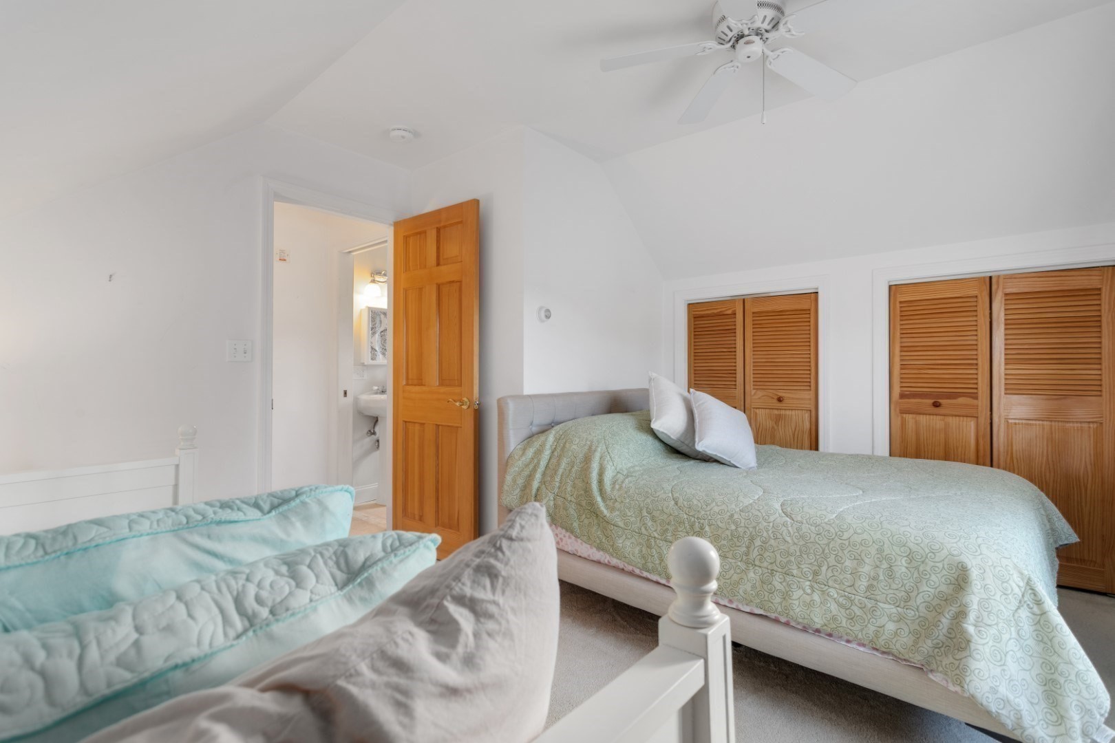 20 Railroad Ave, Rockport, MA 01966 - Image 31