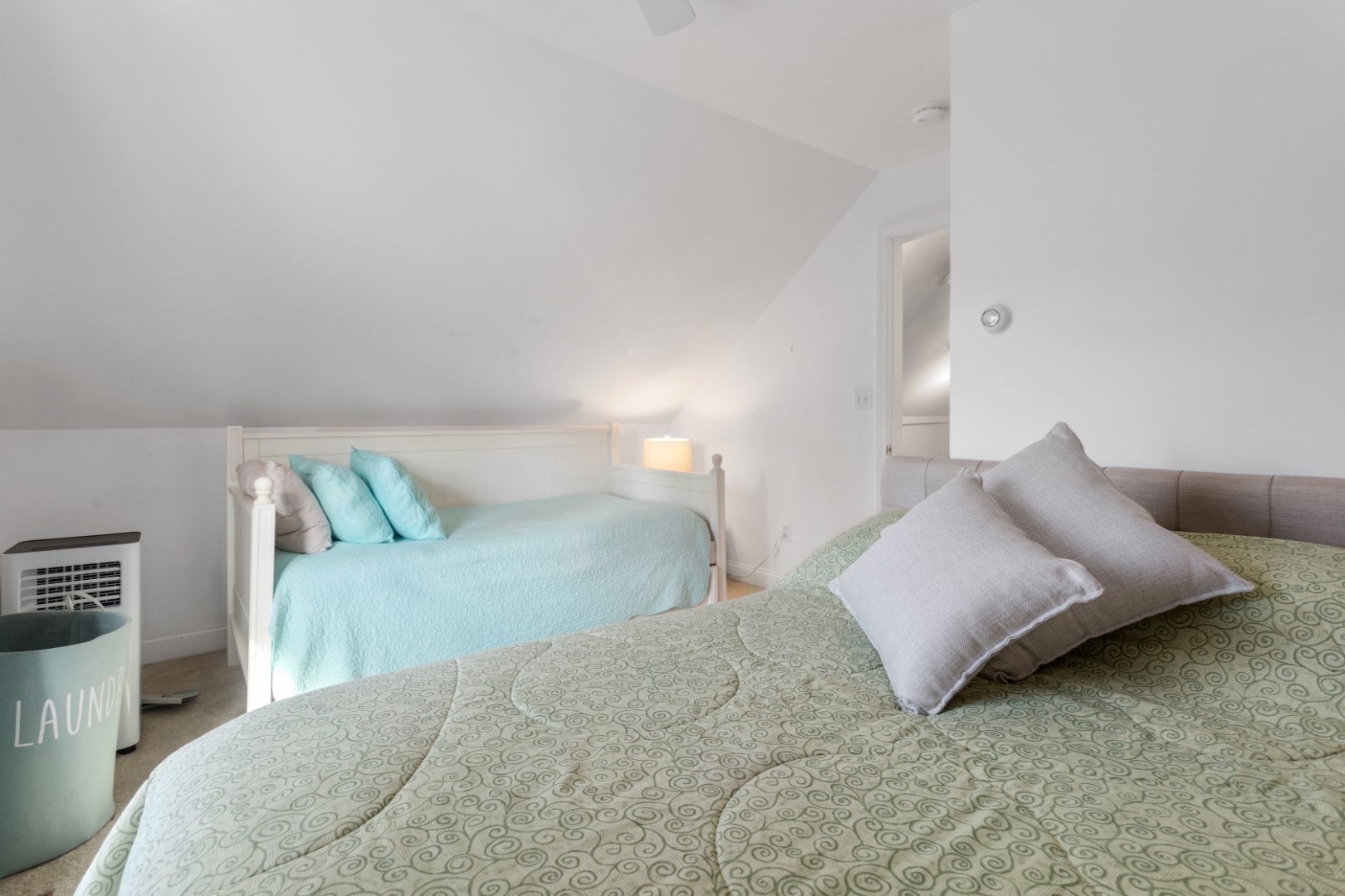 20 Railroad Ave, Rockport, MA 01966 - Image 33