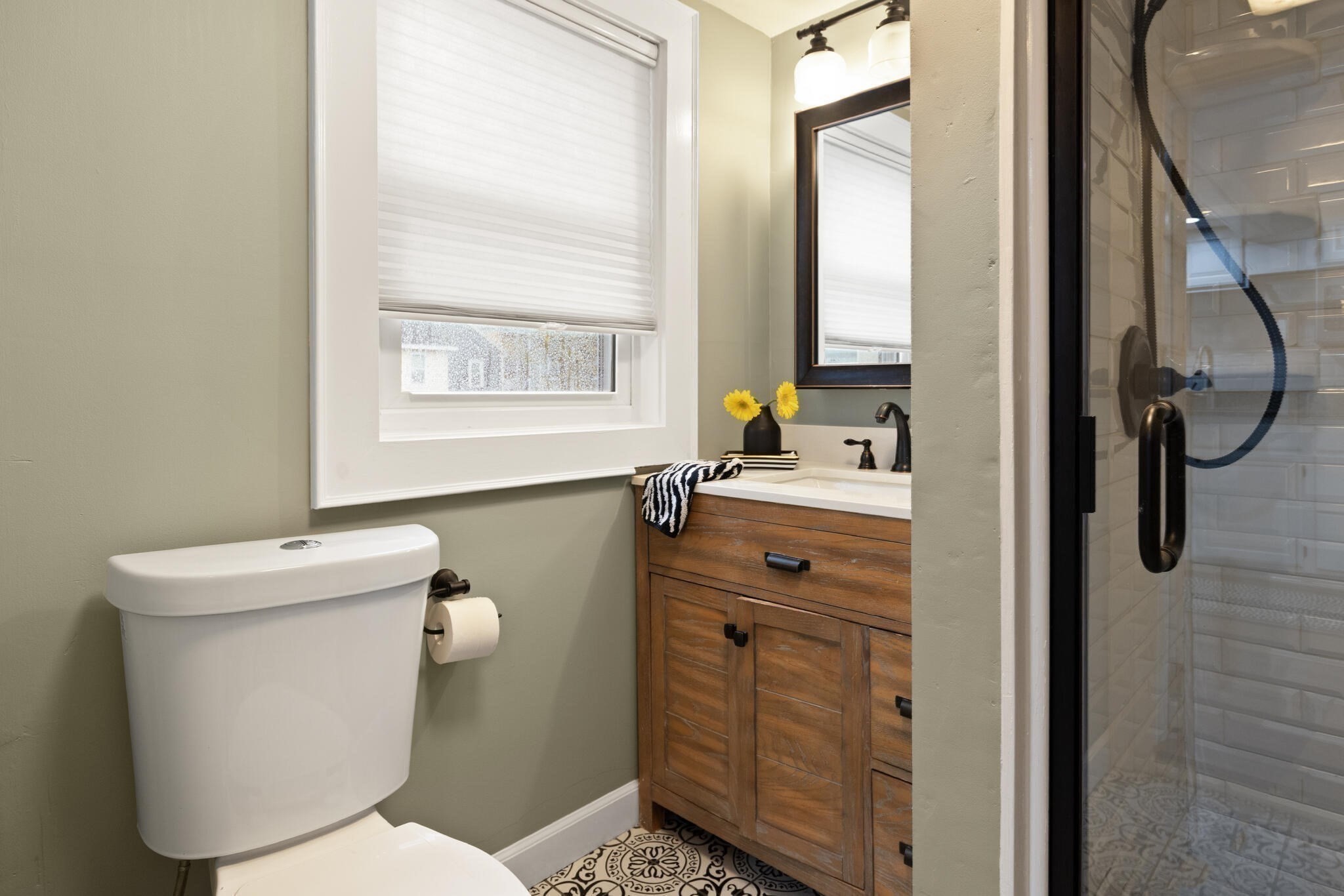 69 Essex Unit 2, Salem, MA 01970 - Image 25