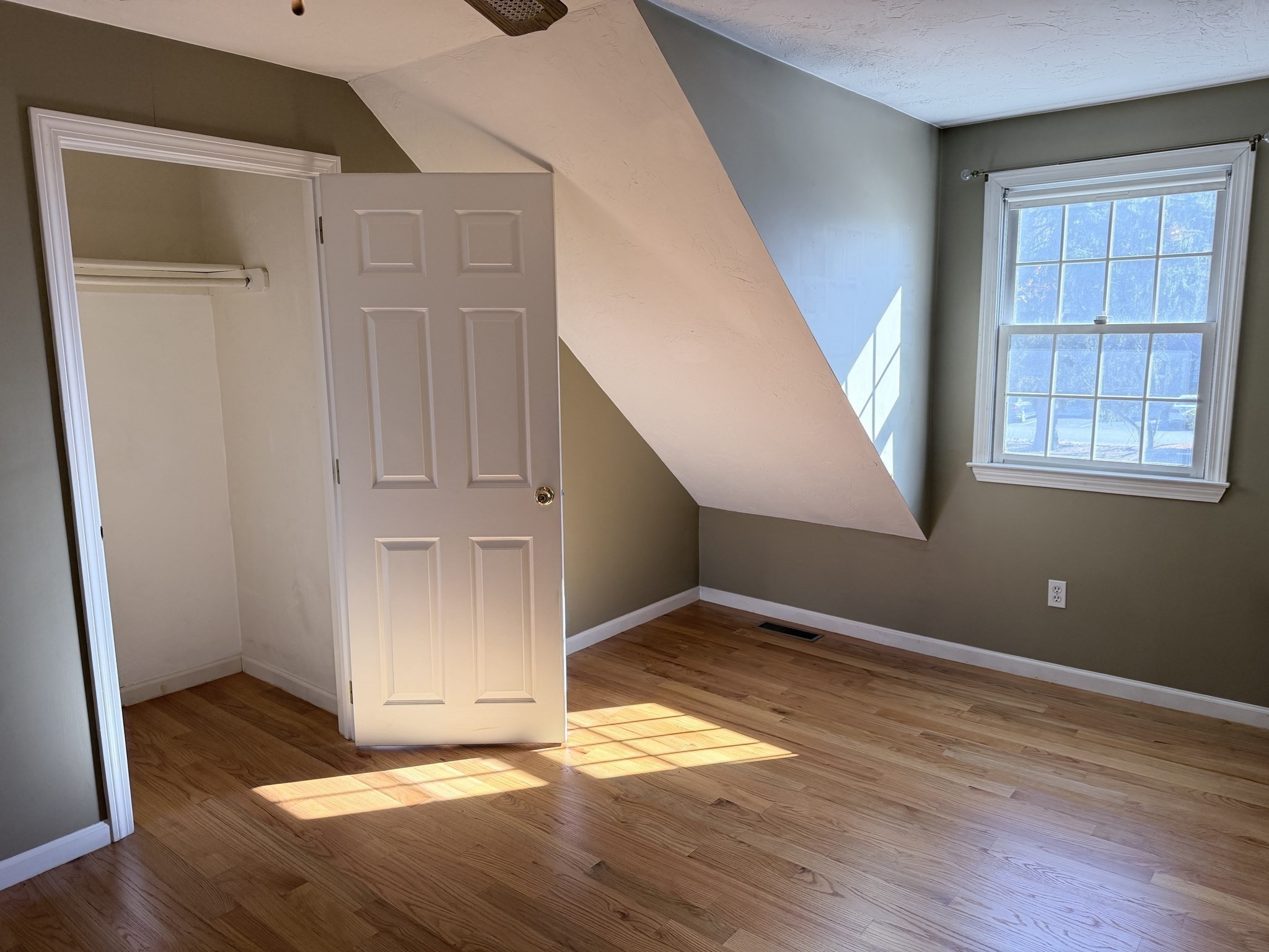 2 Country Village Way Unit 2, Millis, MA 02054 - Image 31