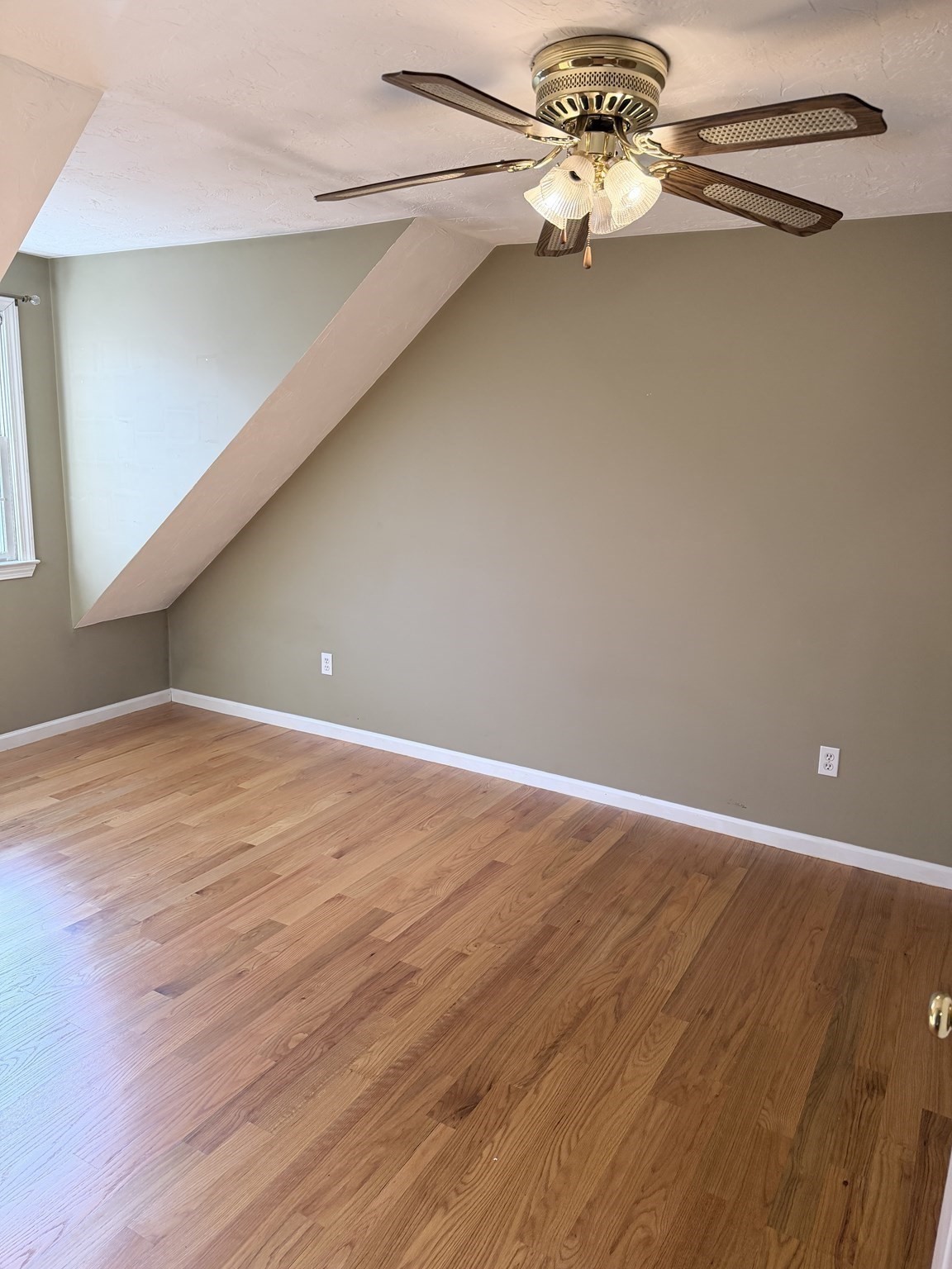 2 Country Village Way Unit 2, Millis, MA 02054 - Image 33