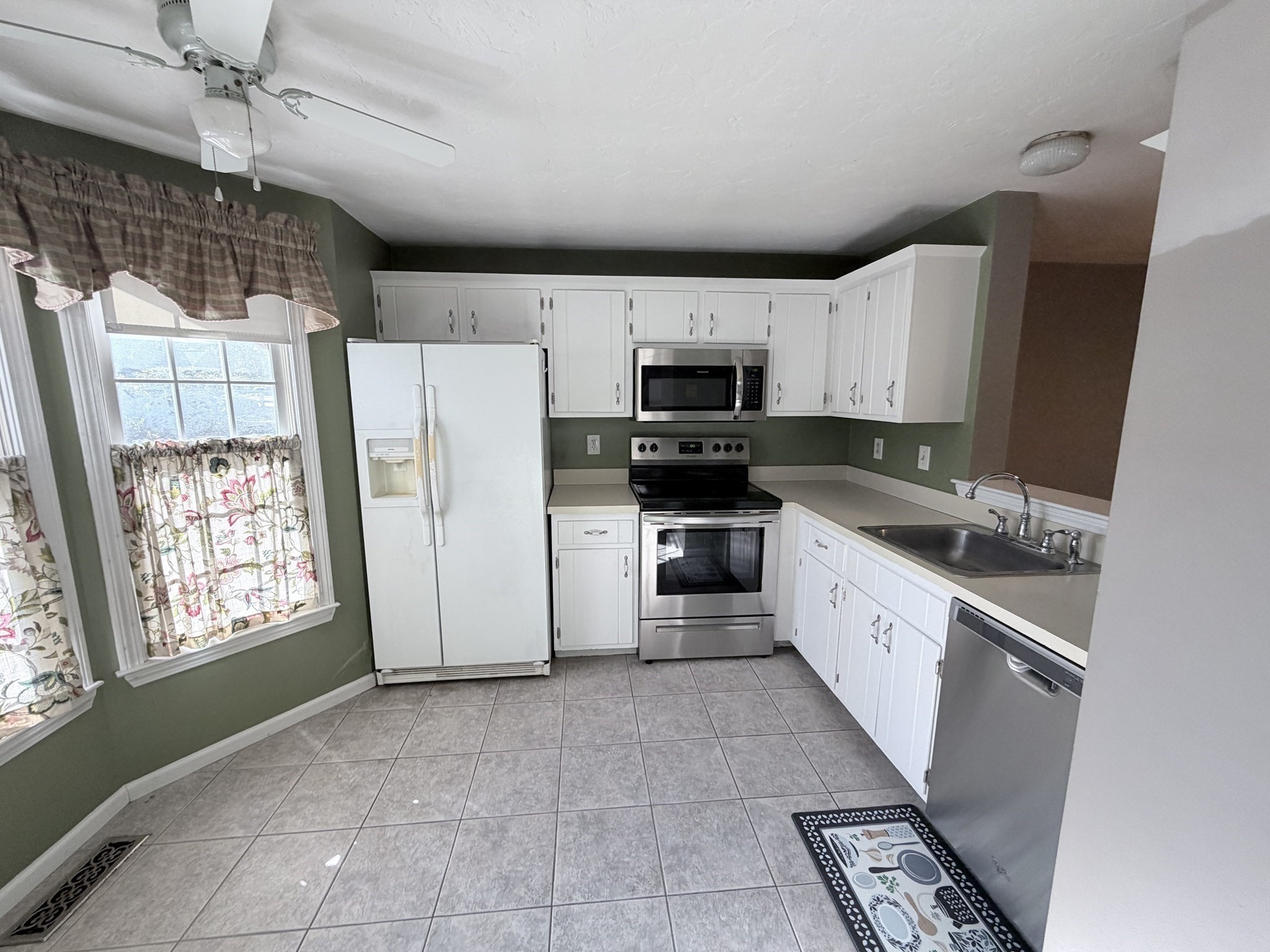 2 Country Village Way Unit 2, Millis, MA 02054 - Image 5