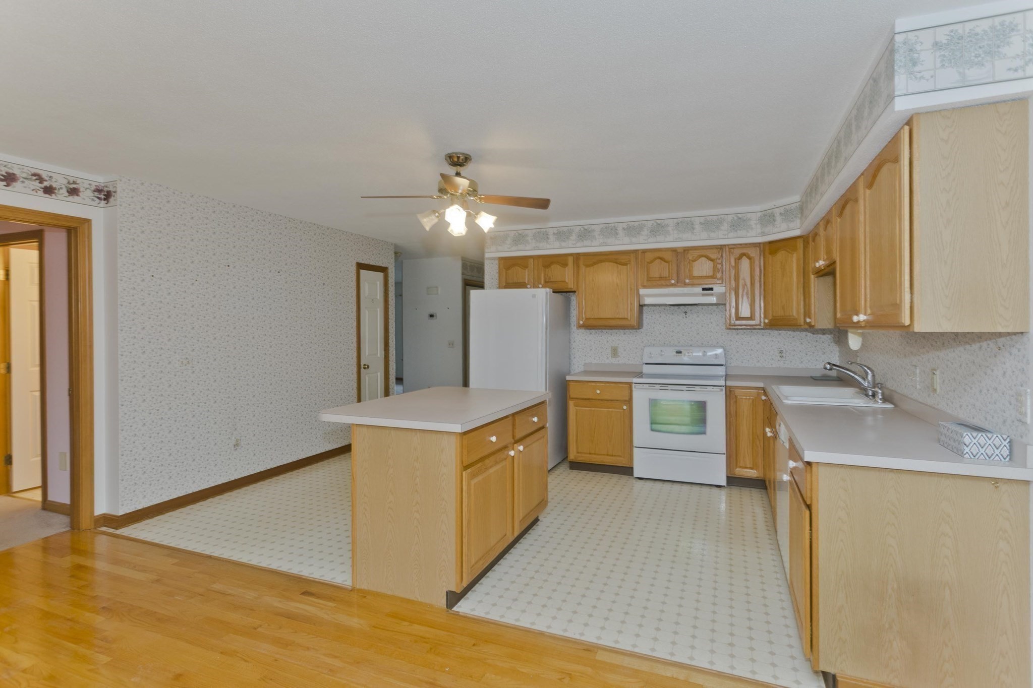 86 Beveridge Blvd Unit 86, Westfield, MA 01085 - Image 6