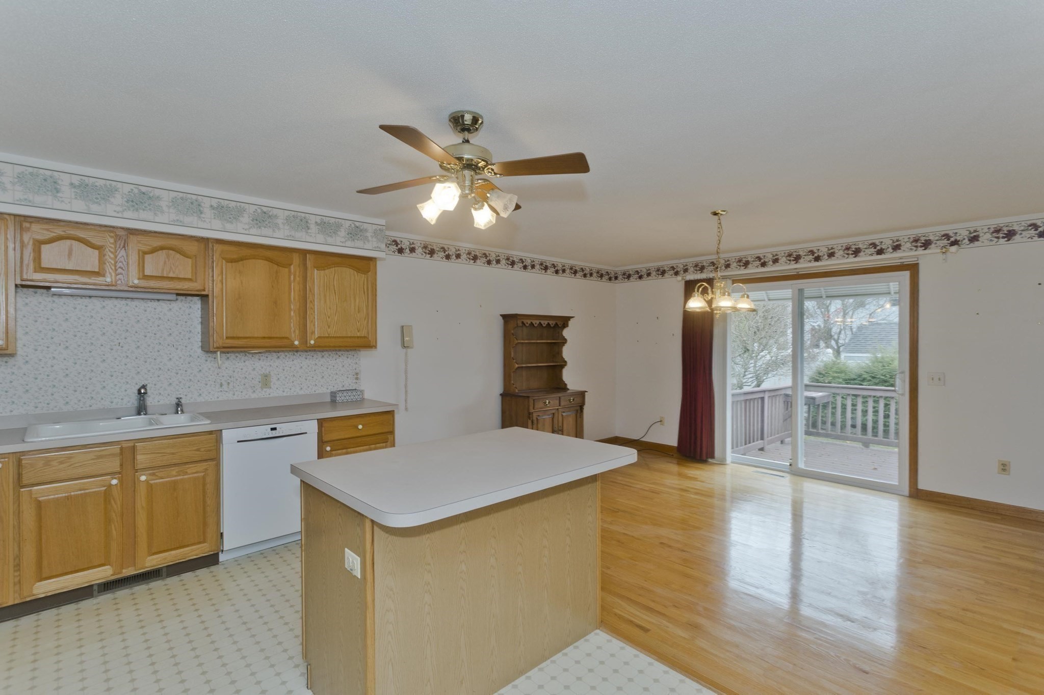 86 Beveridge Blvd Unit 86, Westfield, MA 01085 - Image 7
