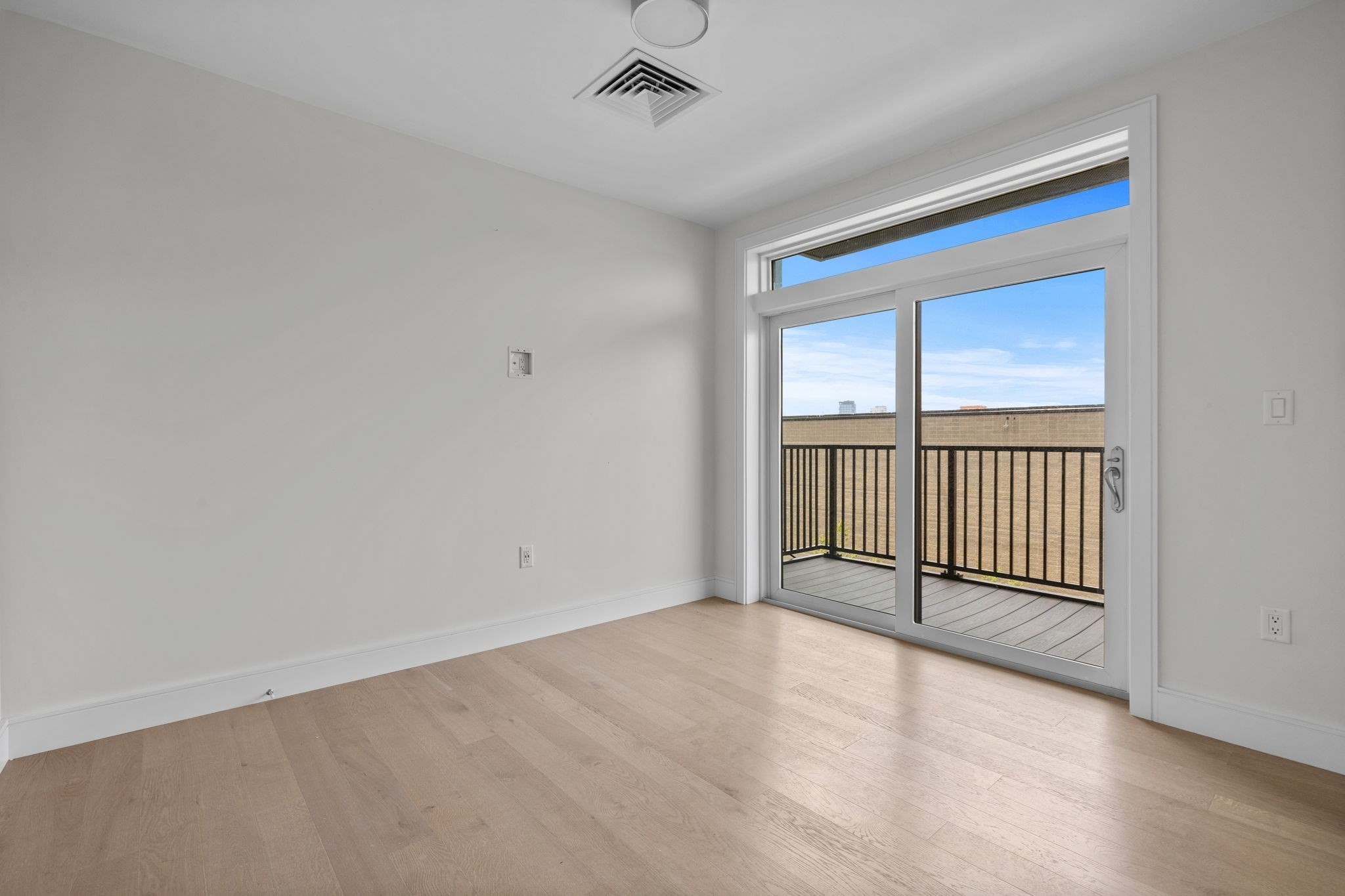 301 Border Street Unit 511, East Boston, Boston, MA 02128 - Image 4