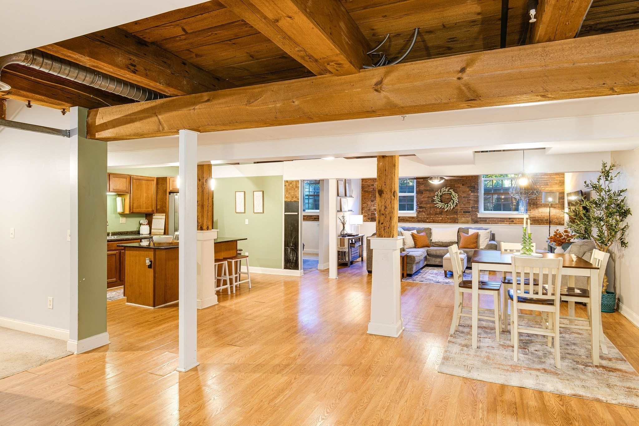 25 Cedar St Unit 3, Amesbury, MA 01913 - Image 2