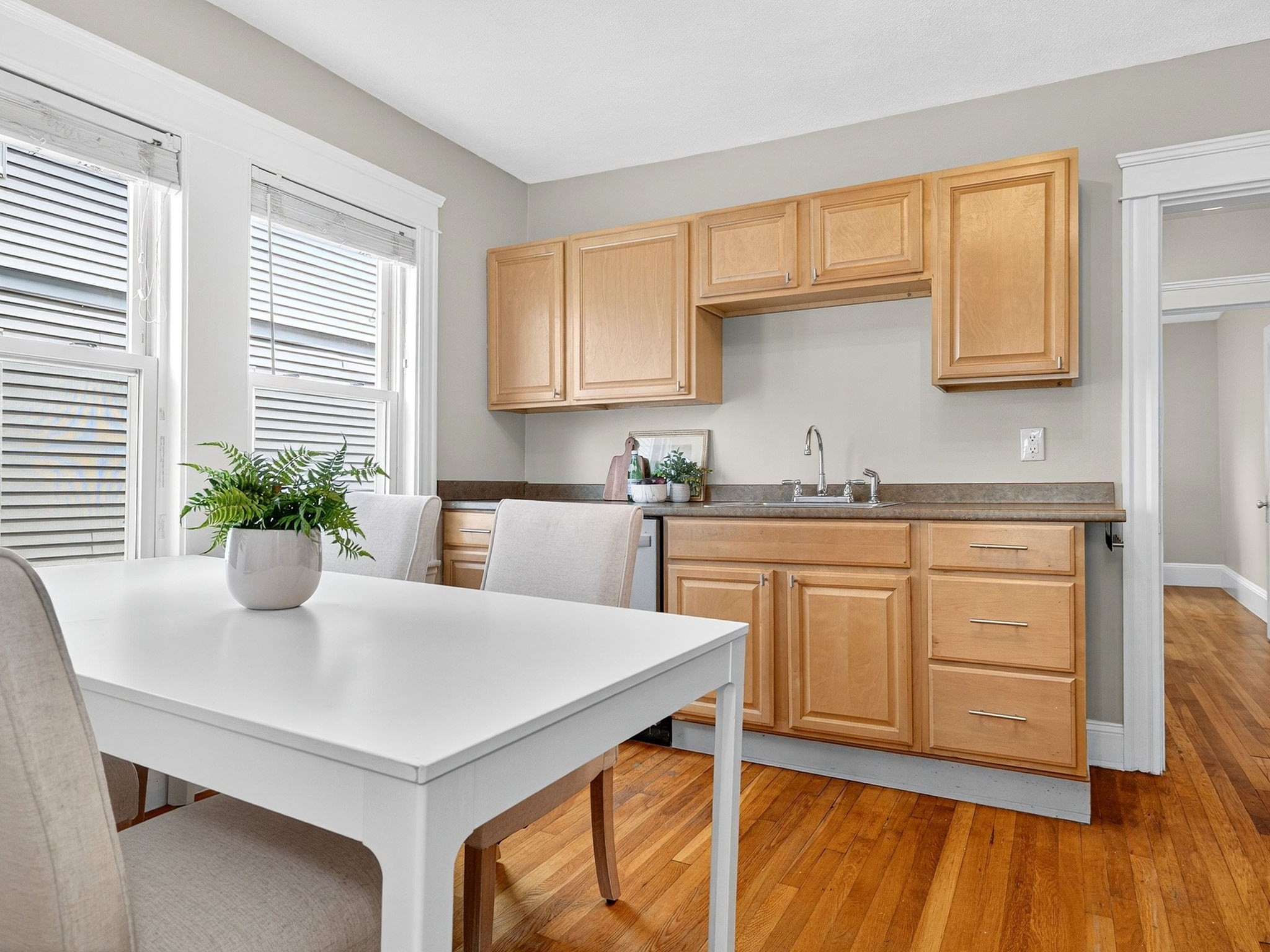187 Florence St Unit 2L, Roslindale, Boston, MA 02131 - Image 11