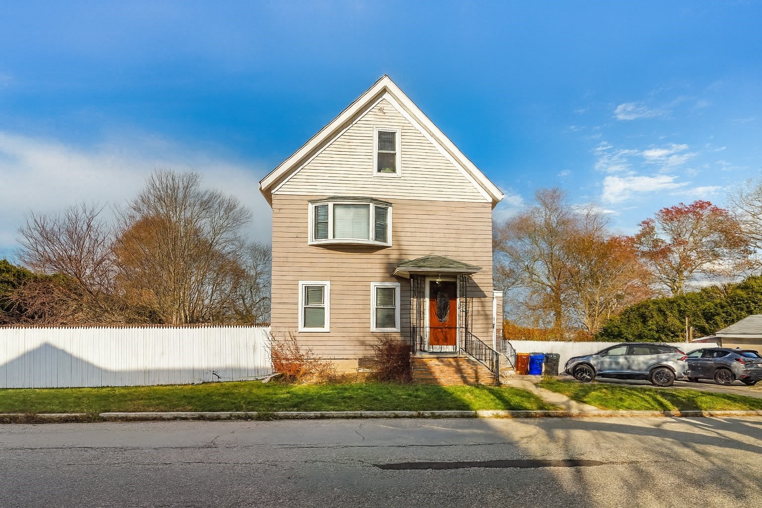142 Norman St, Fall River, MA 02721 - Image 1