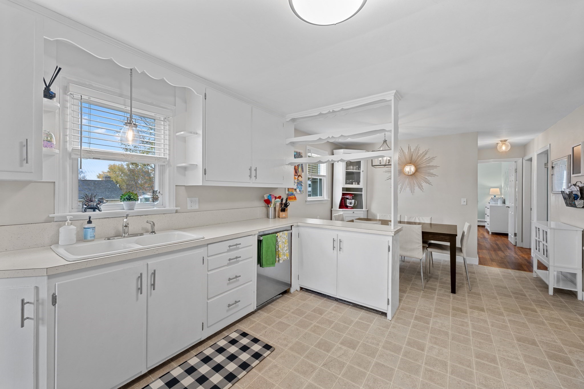 49 Gates Rd, Shrewsbury, MA 01545 - Image 5