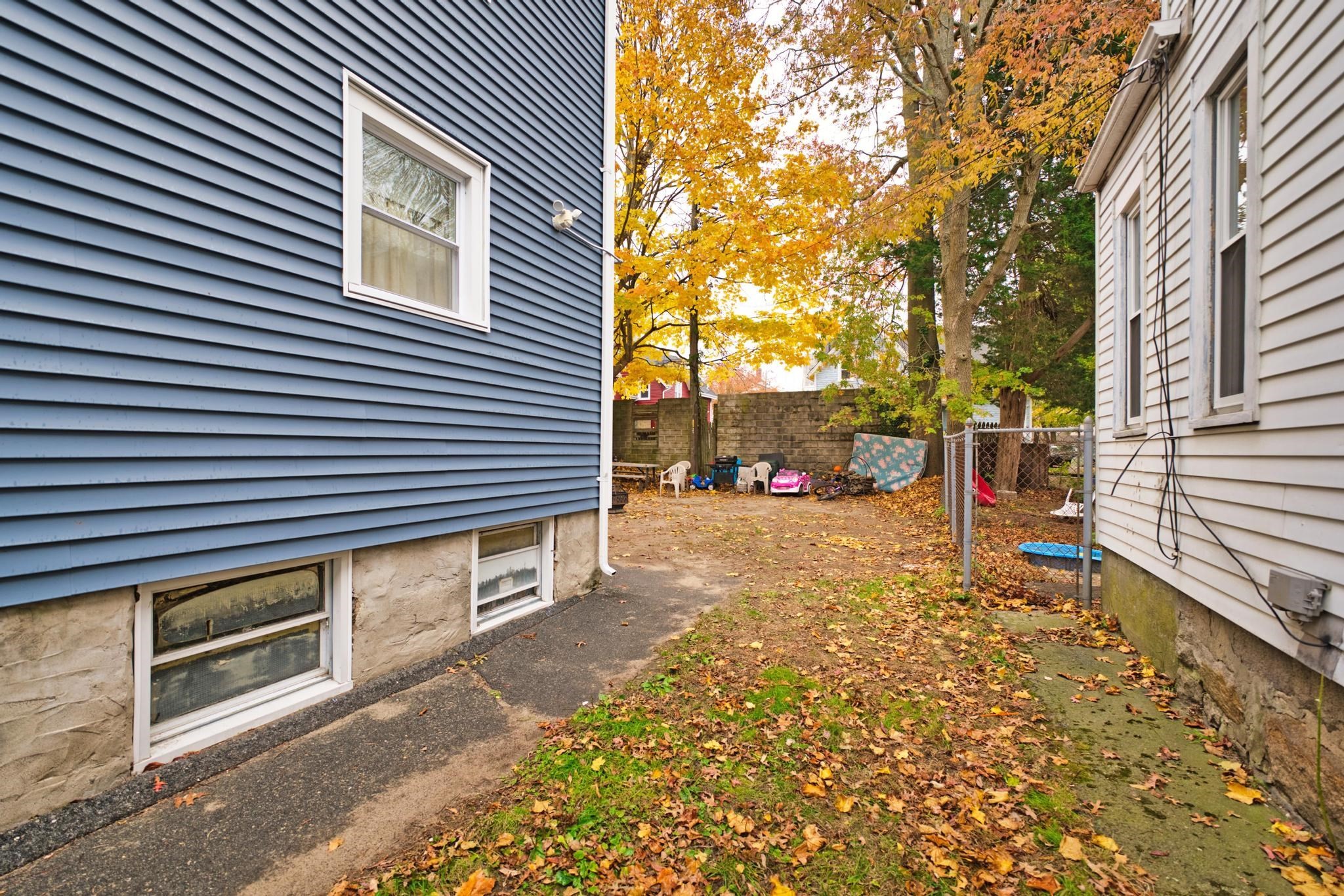 324 Cottage St, New Bedford, MA 02740 - Image 6