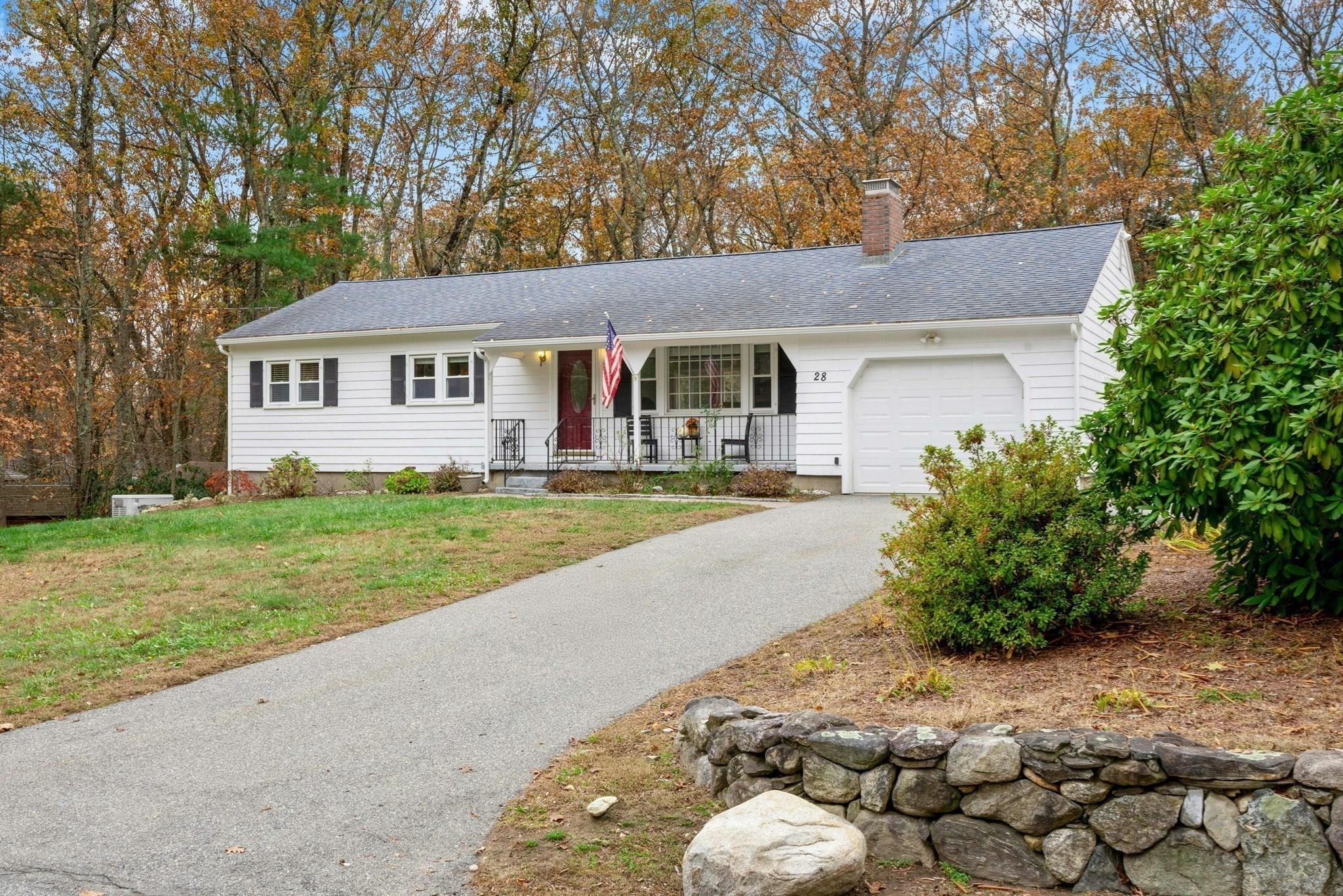 28 Chestnut Hill Rd, Chelmsford, MA 01824 - Image 2