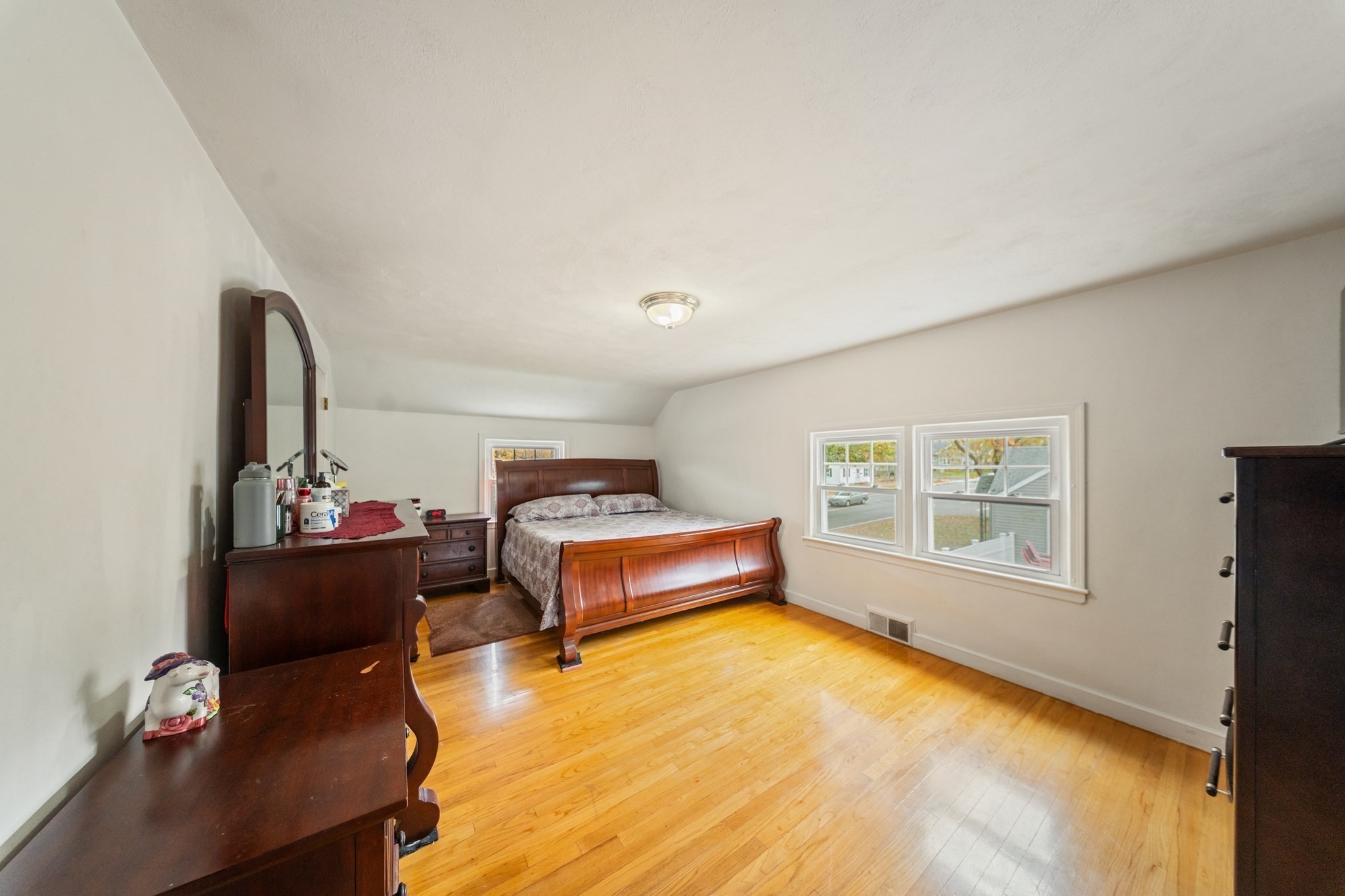1078 Liberty St, Springfield, MA 01104 - Image 17
