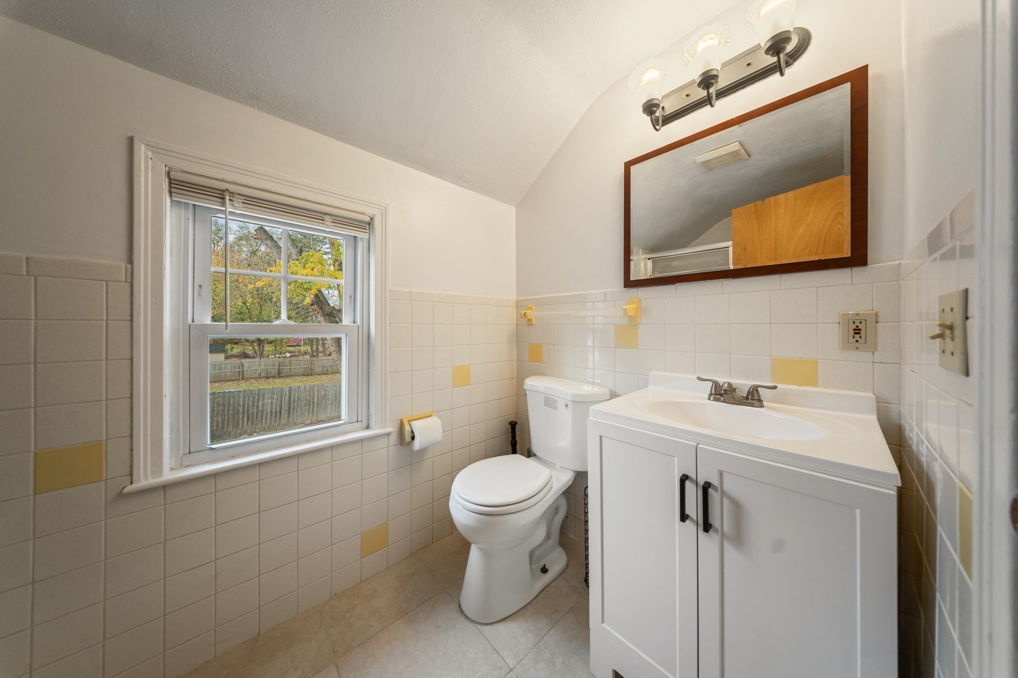 1078 Liberty St, Springfield, MA 01104 - Image 23