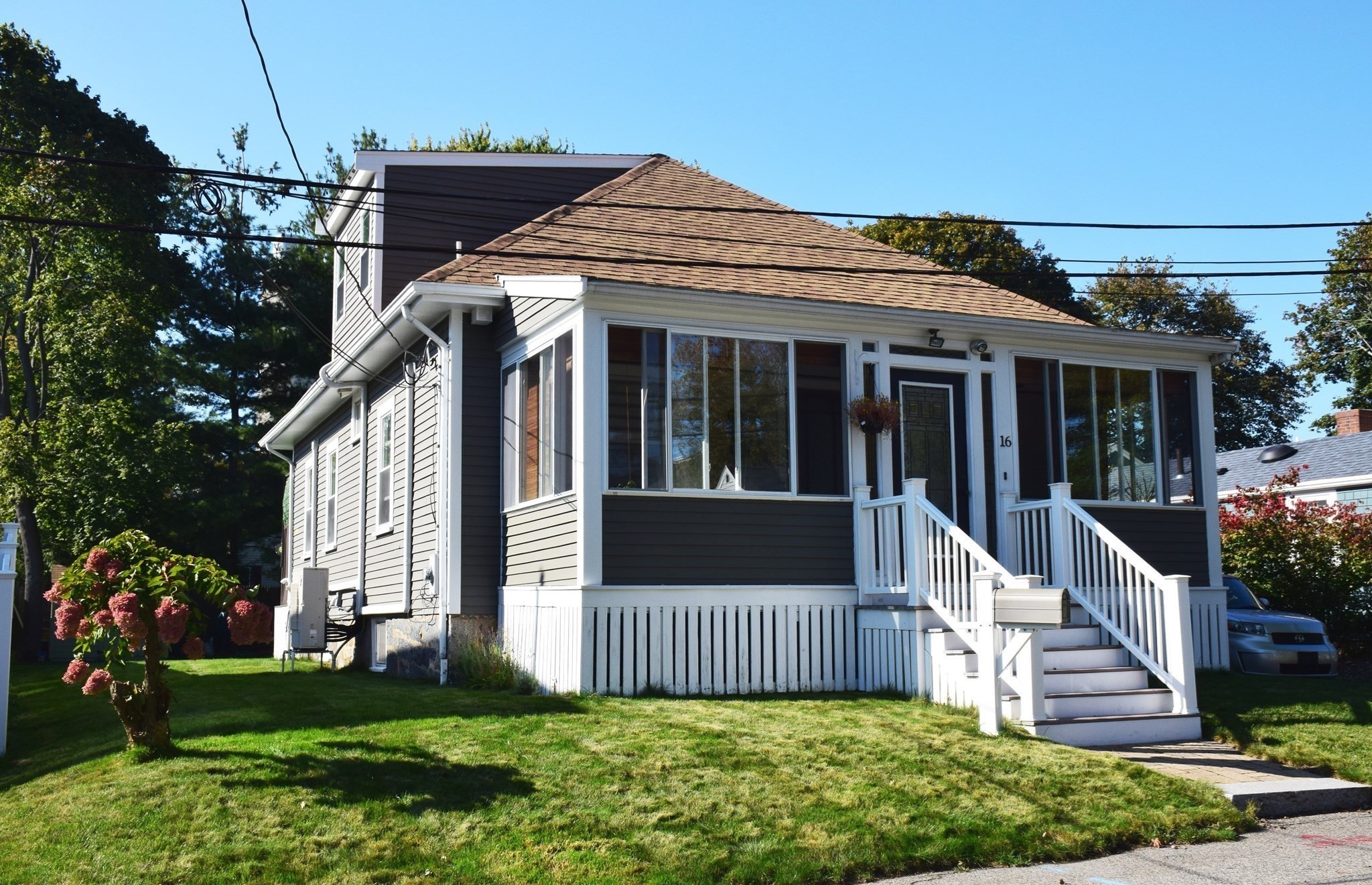 16 Winona Way, Weymouth, MA 02191