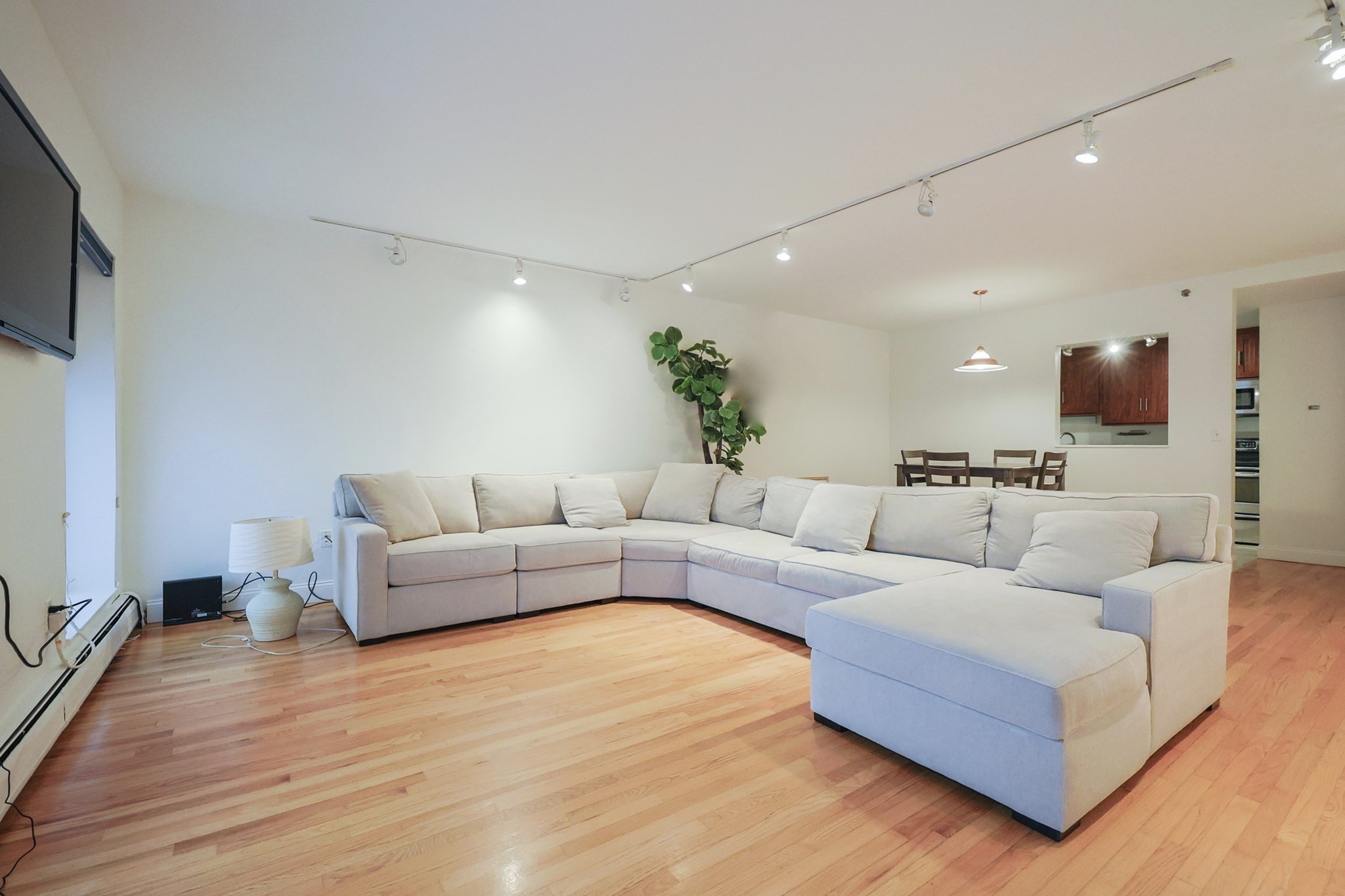 69 E Berkeley St Unit 1, South End, Boston, MA 02118 - Image 8