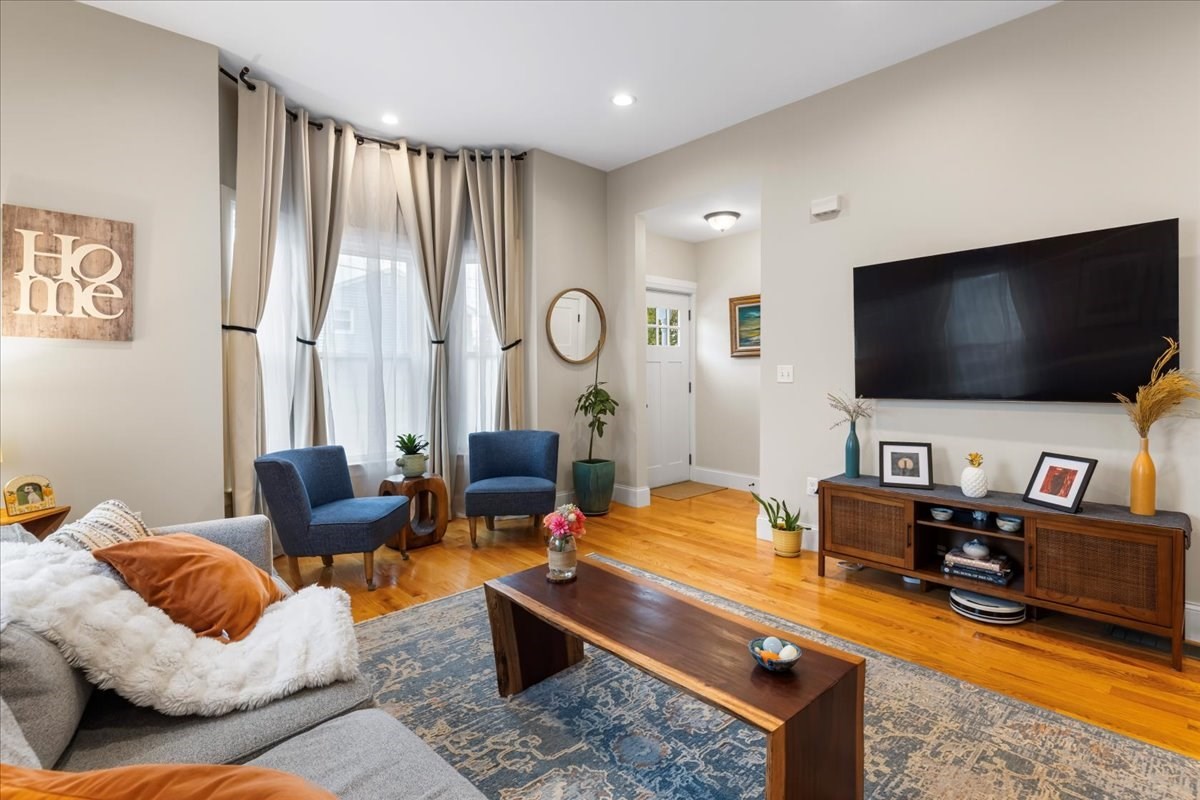 2 Garfield  Ave Unit 1, Hyde Park, Boston, MA 02136 - Image 3