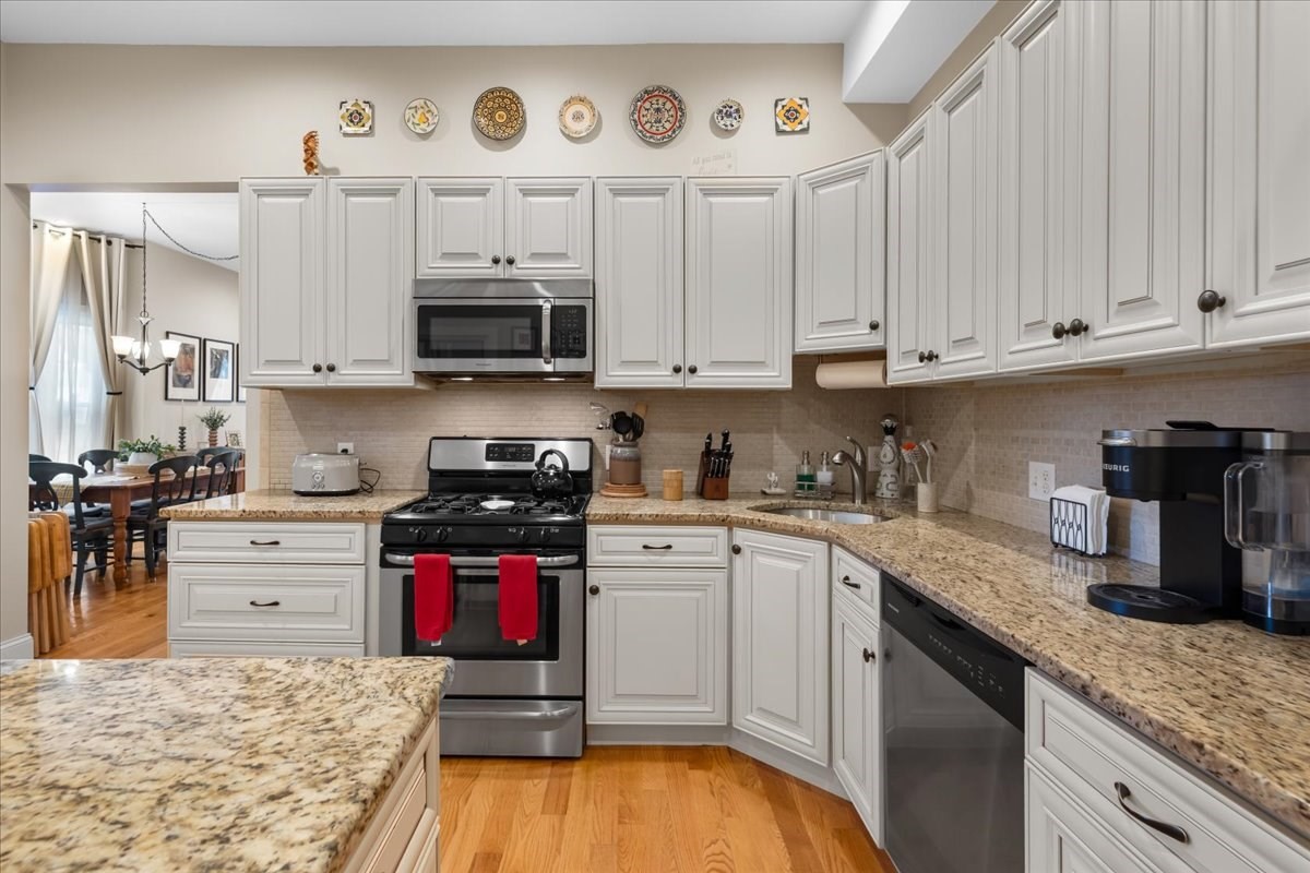 2 Garfield  Ave Unit 1, Hyde Park, Boston, MA 02136 - Image 8