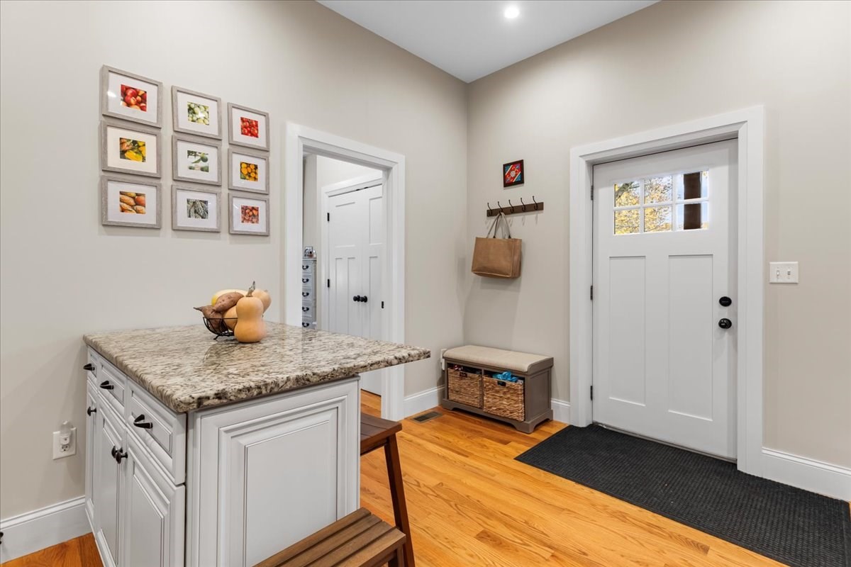 2 Garfield  Ave Unit 1, Hyde Park, Boston, MA 02136 - Image 9