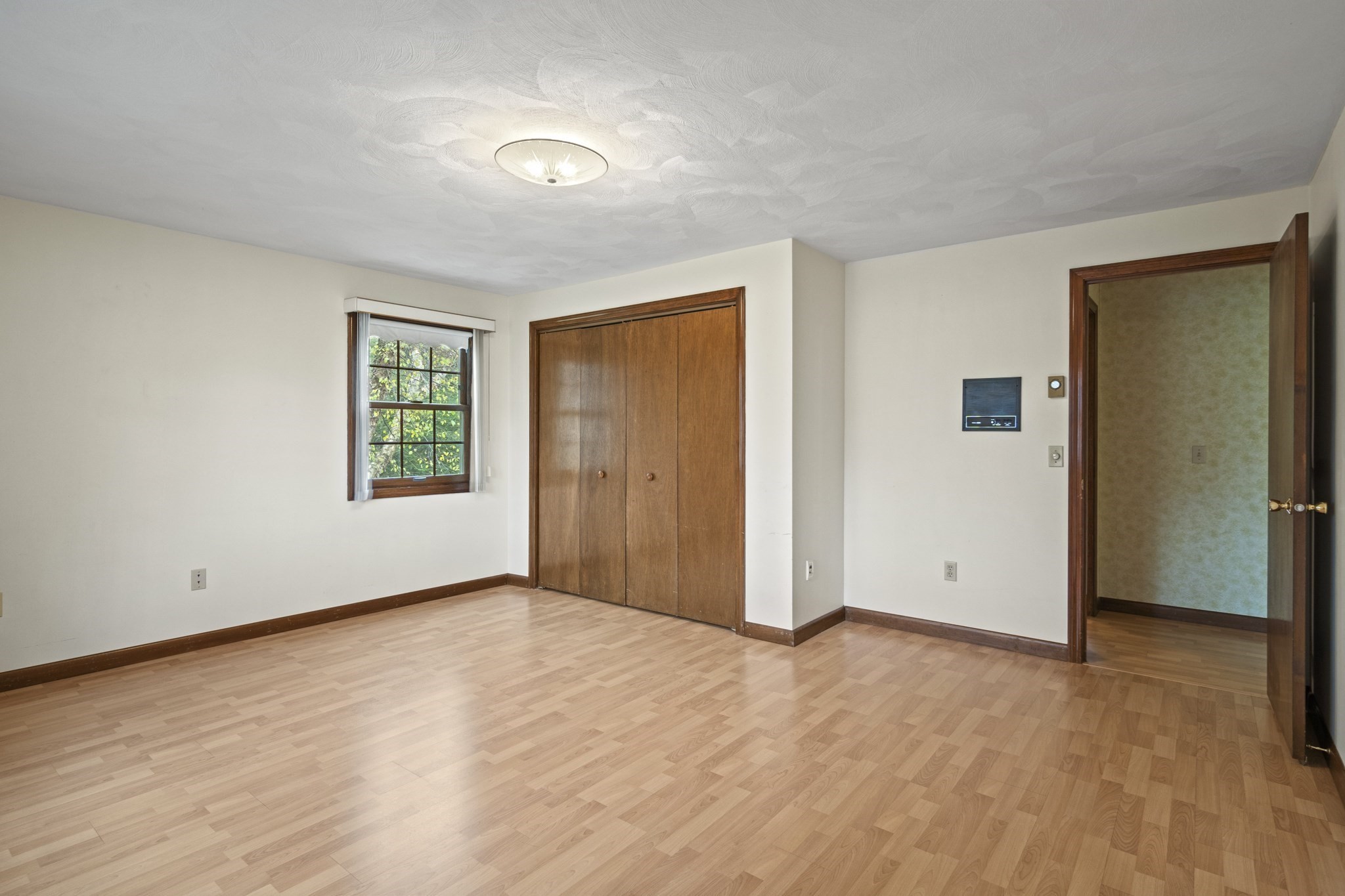 8 Hunter Circle, Shrewsbury, MA 01545 - Image 16