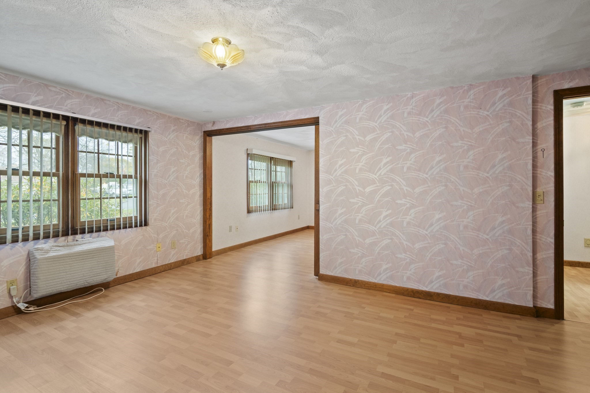 8 Hunter Circle, Shrewsbury, MA 01545 - Image 20