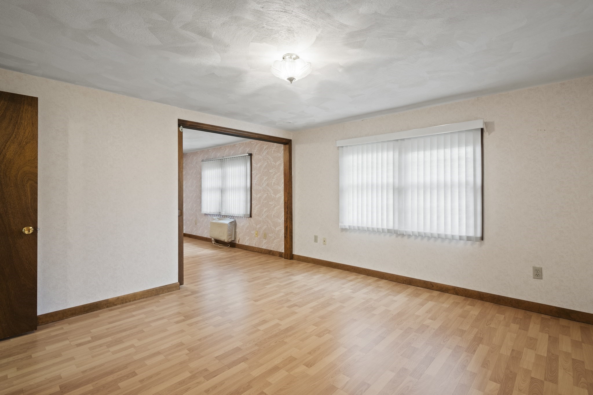 8 Hunter Circle, Shrewsbury, MA 01545 - Image 22