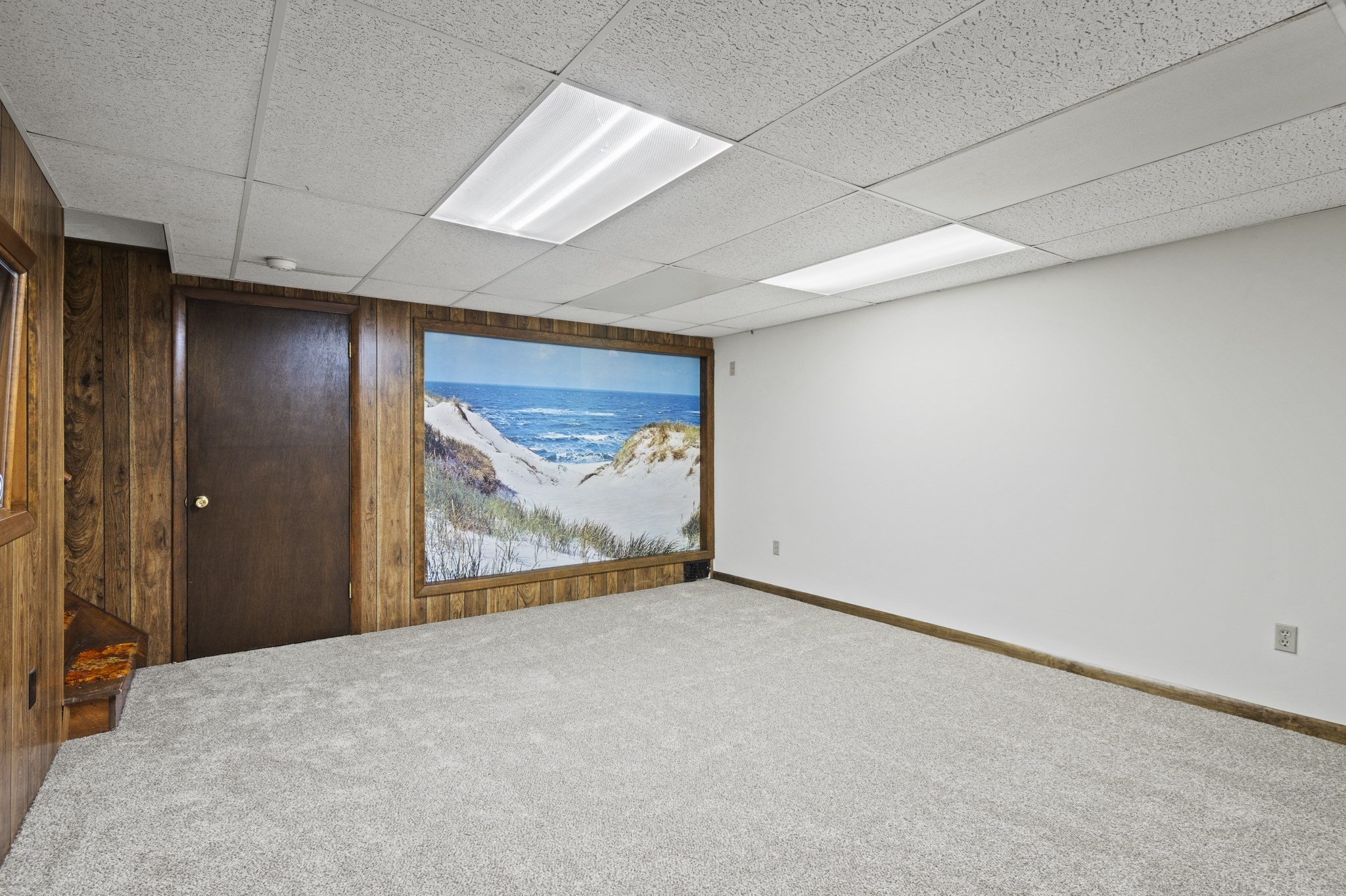 8 Hunter Circle, Shrewsbury, MA 01545 - Image 32