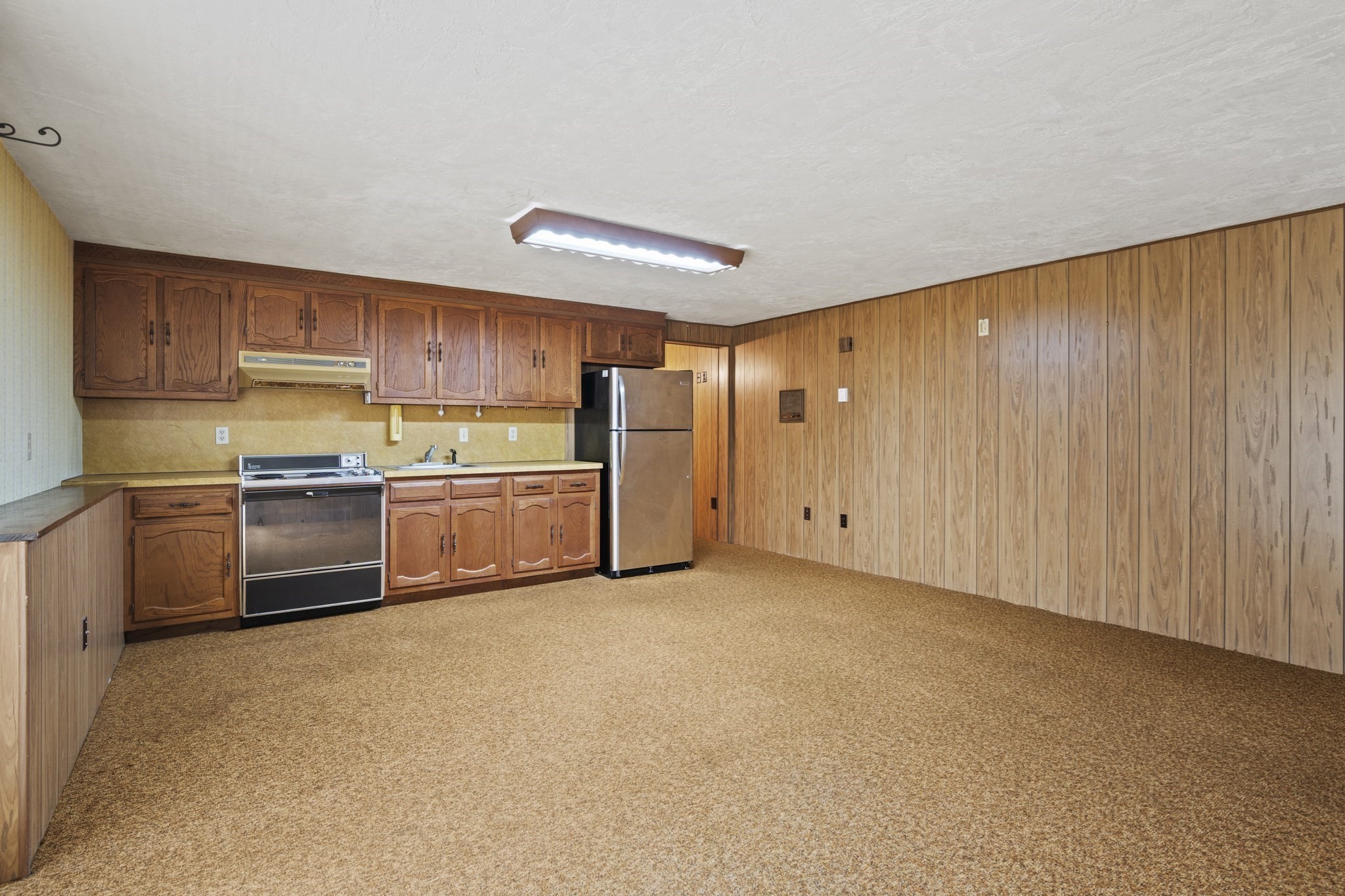 8 Hunter Circle, Shrewsbury, MA 01545 - Image 36