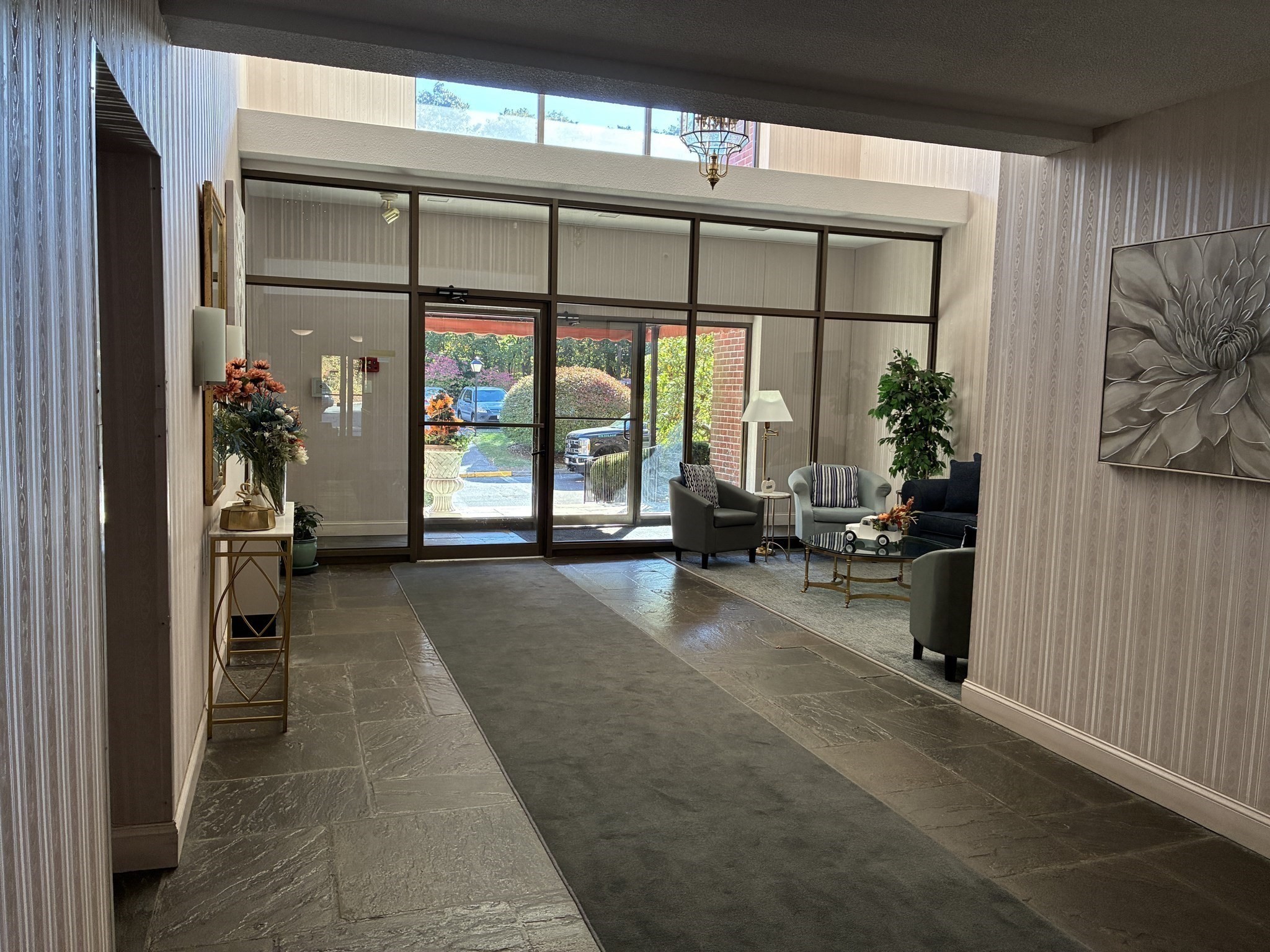 2 Summit Dr. Unit 18, Reading, MA 01867 - Image 2