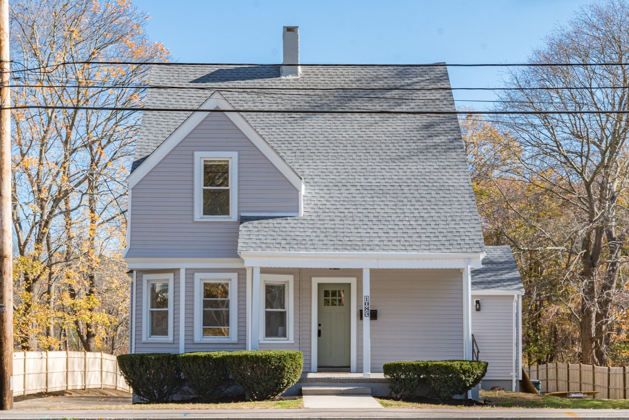 1085 Bedford St, Abington, MA 02351