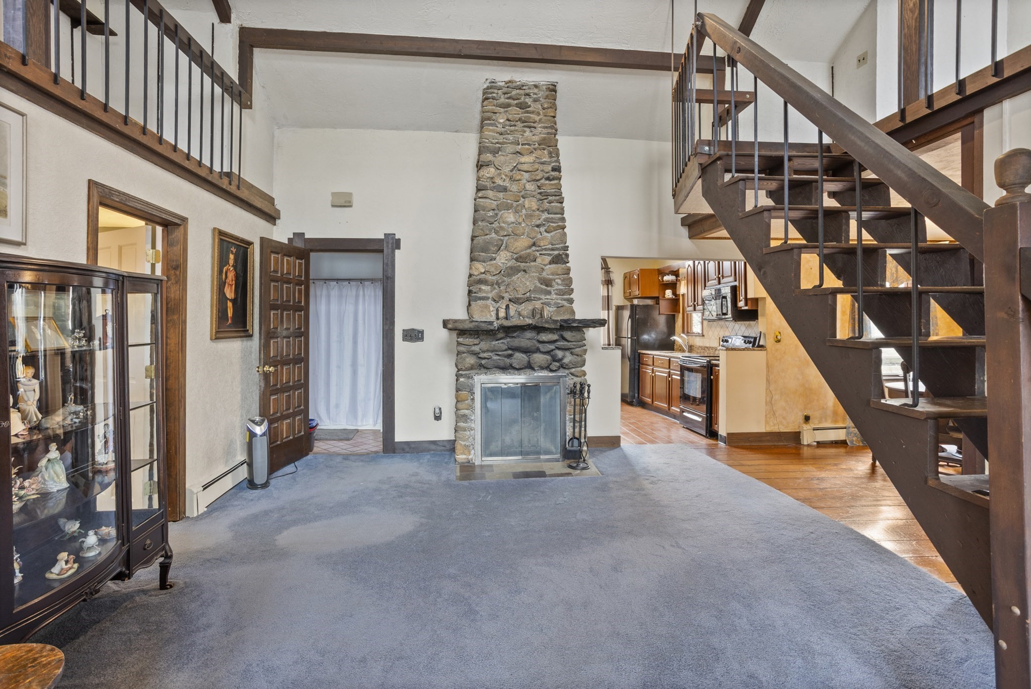 1044 Lancaster Ave, Lunenburg, MA 01462 - Image 11