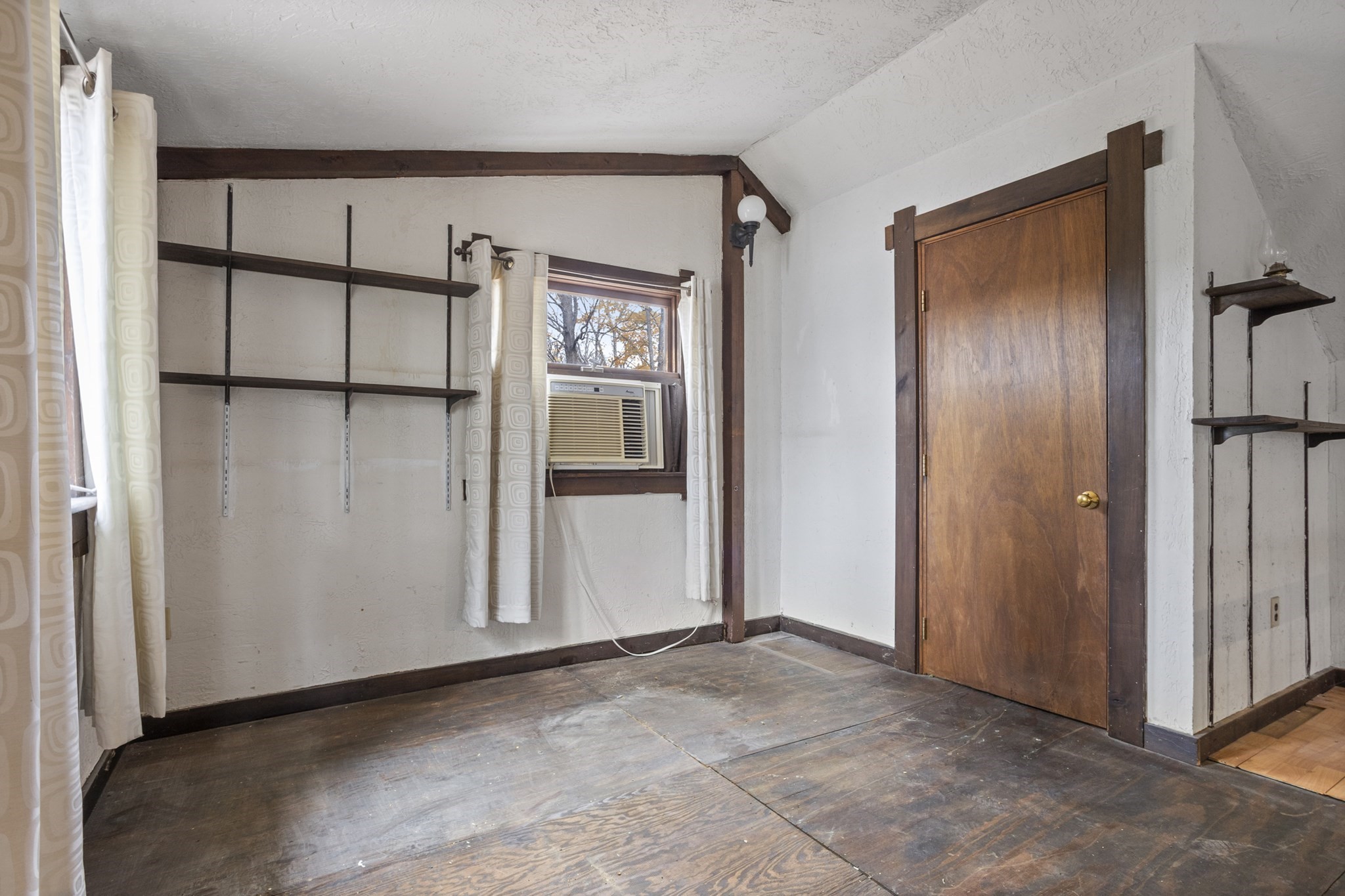 1044 Lancaster Ave, Lunenburg, MA 01462 - Image 25