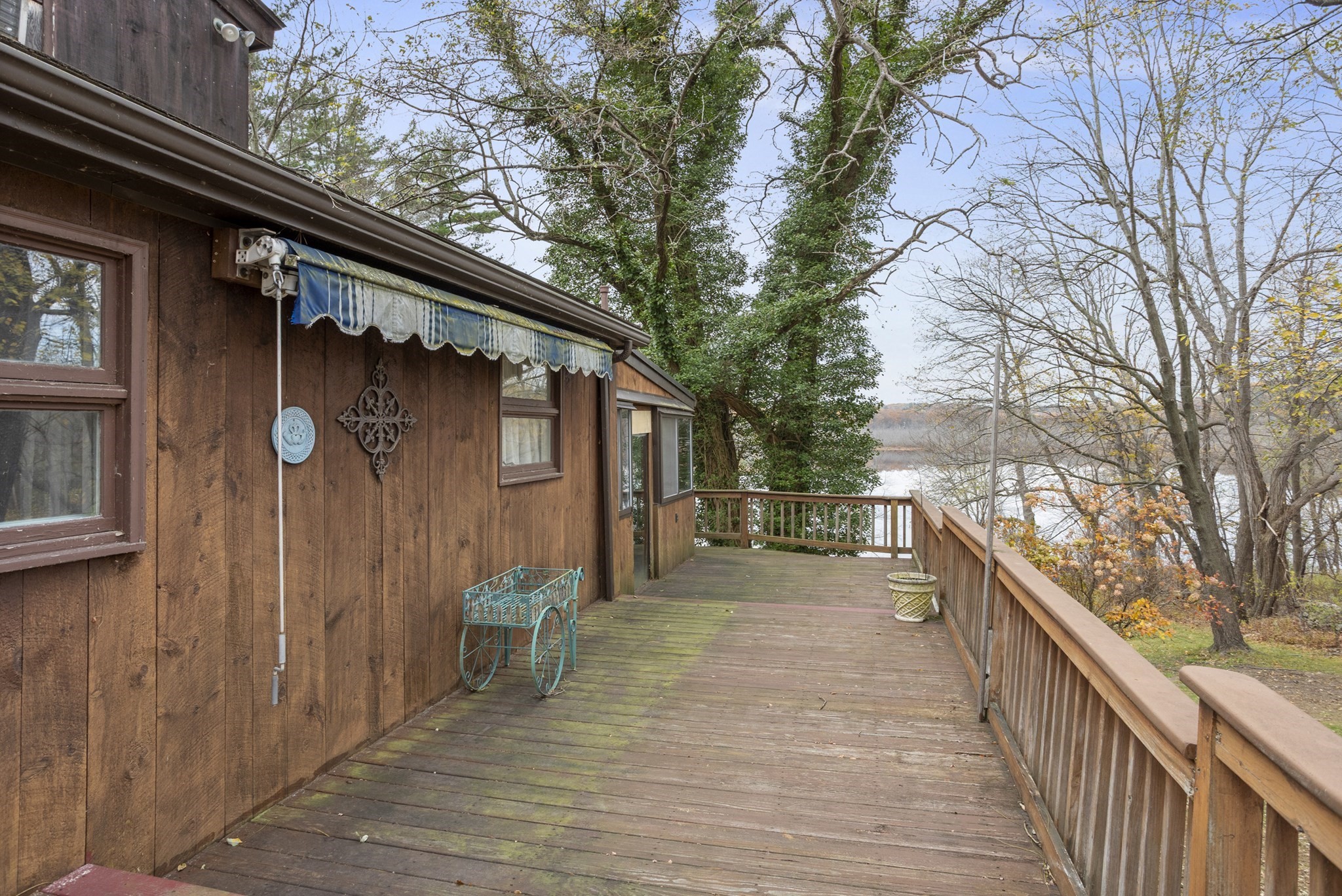 1044 Lancaster Ave, Lunenburg, MA 01462 - Image 26