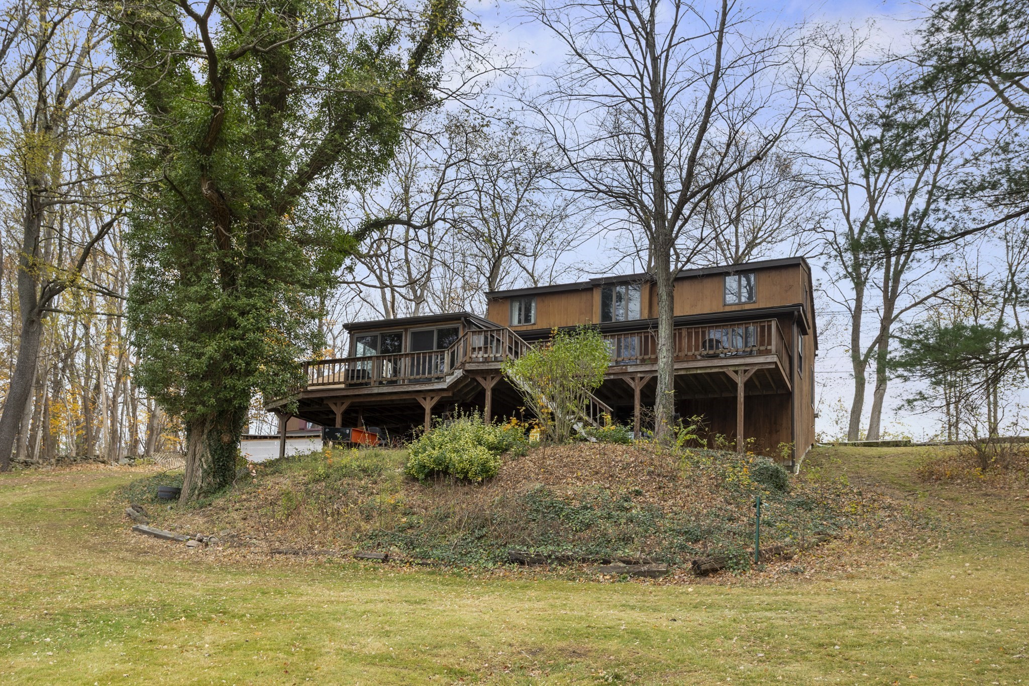 1044 Lancaster Ave, Lunenburg, MA 01462 - Image 28