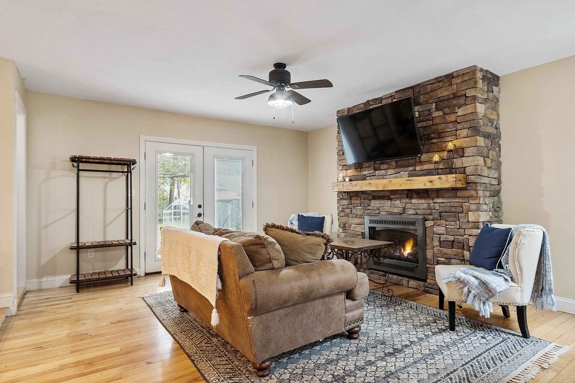 17 Edson St, Lowell, MA 01851 - Image 15