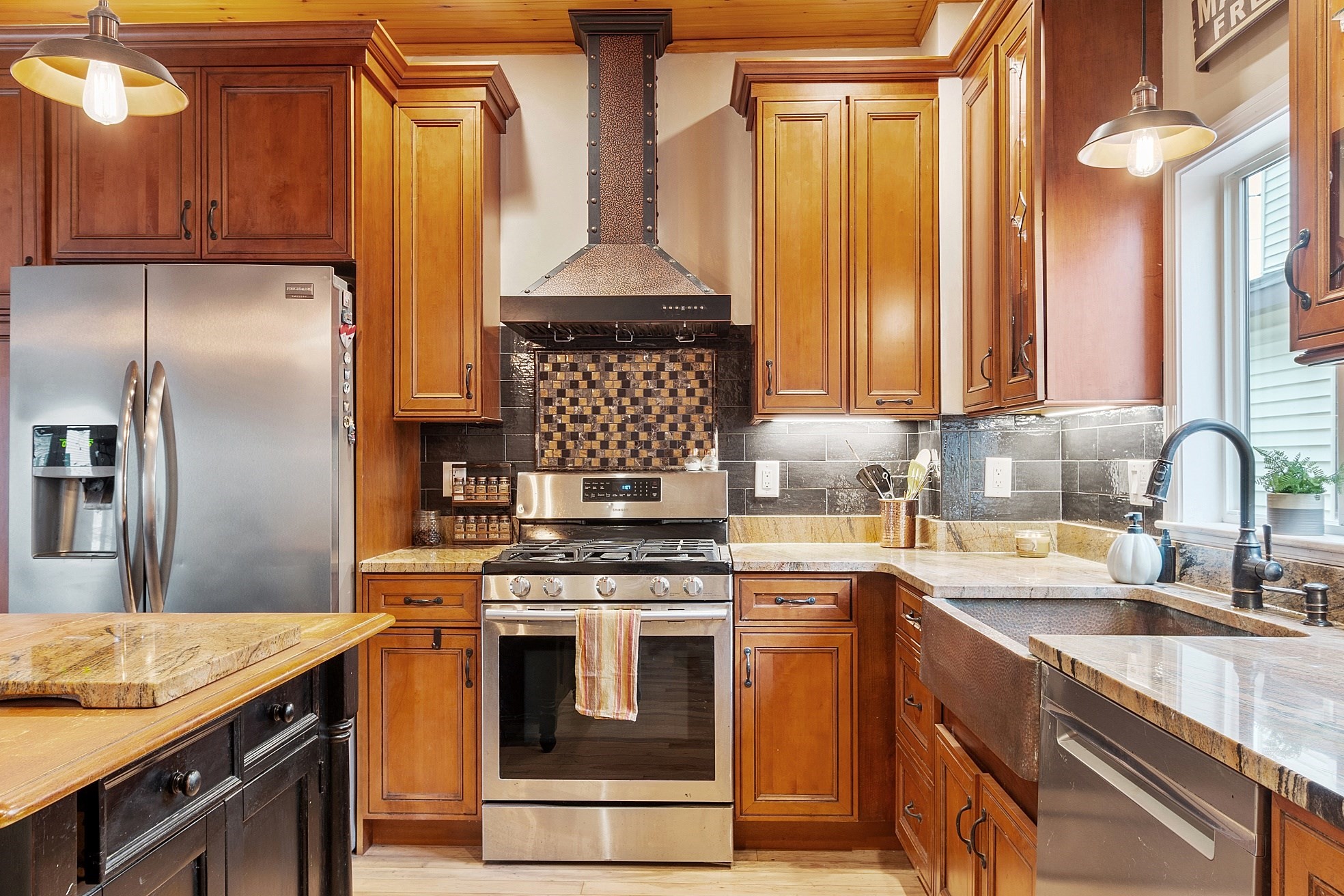 17 Edson St, Lowell, MA 01851 - Image 19