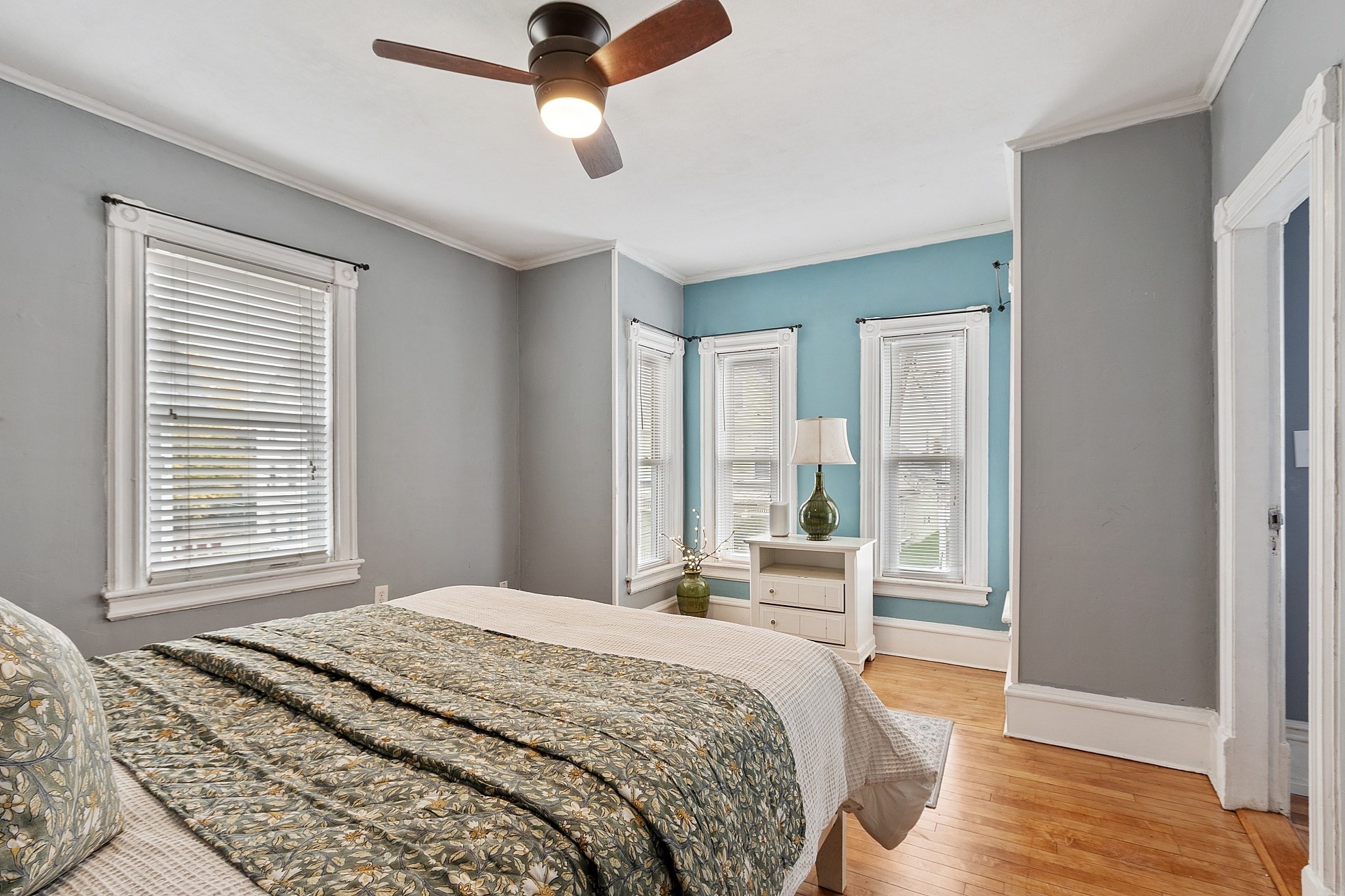 17 Edson St, Lowell, MA 01851 - Image 32