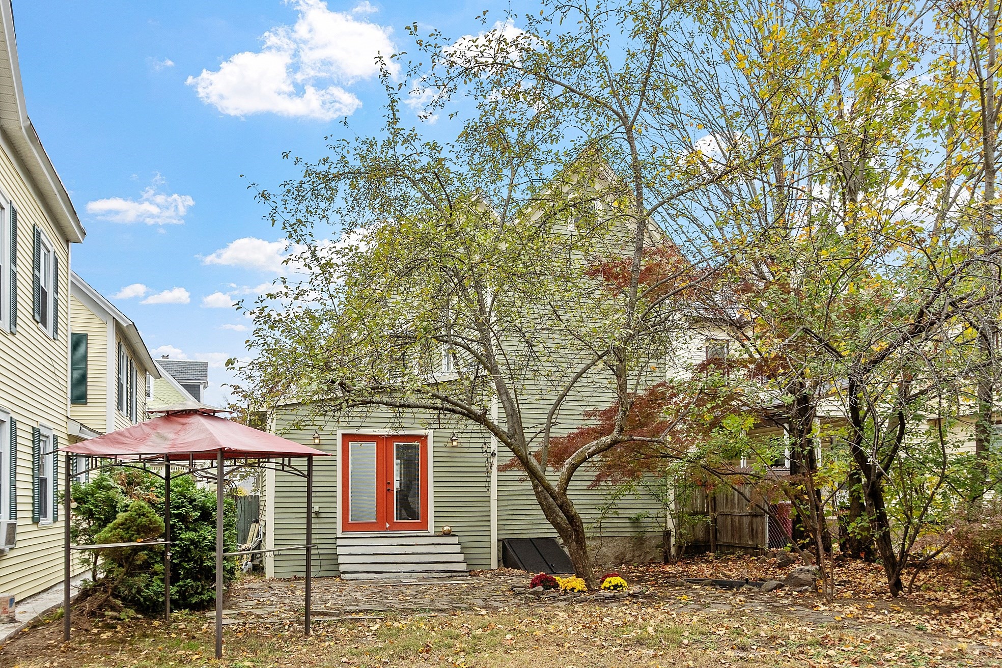 17 Edson St, Lowell, MA 01851 - Image 10