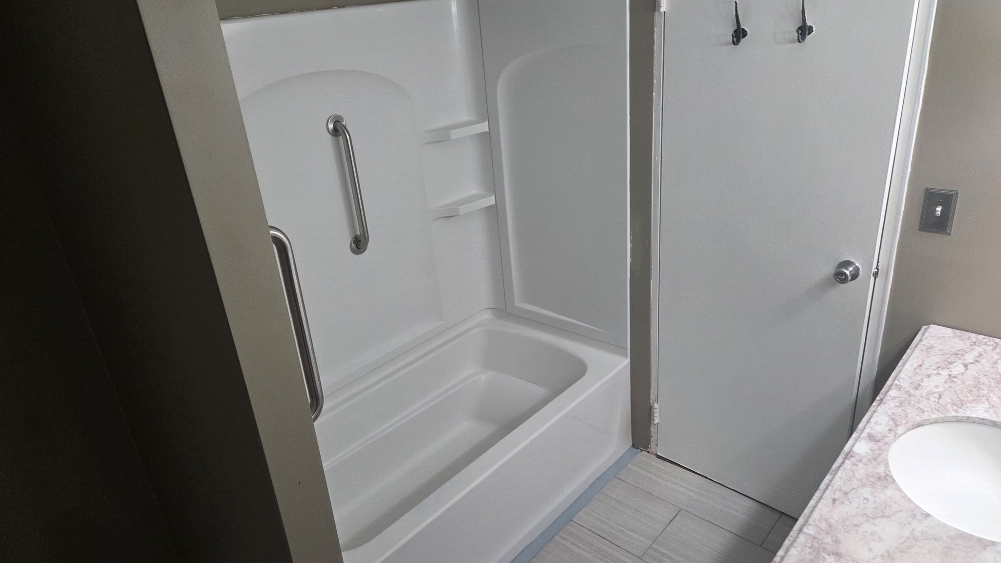 40 Silver Hill Ln Unit 4, Natick, MA 01760 - Image 8